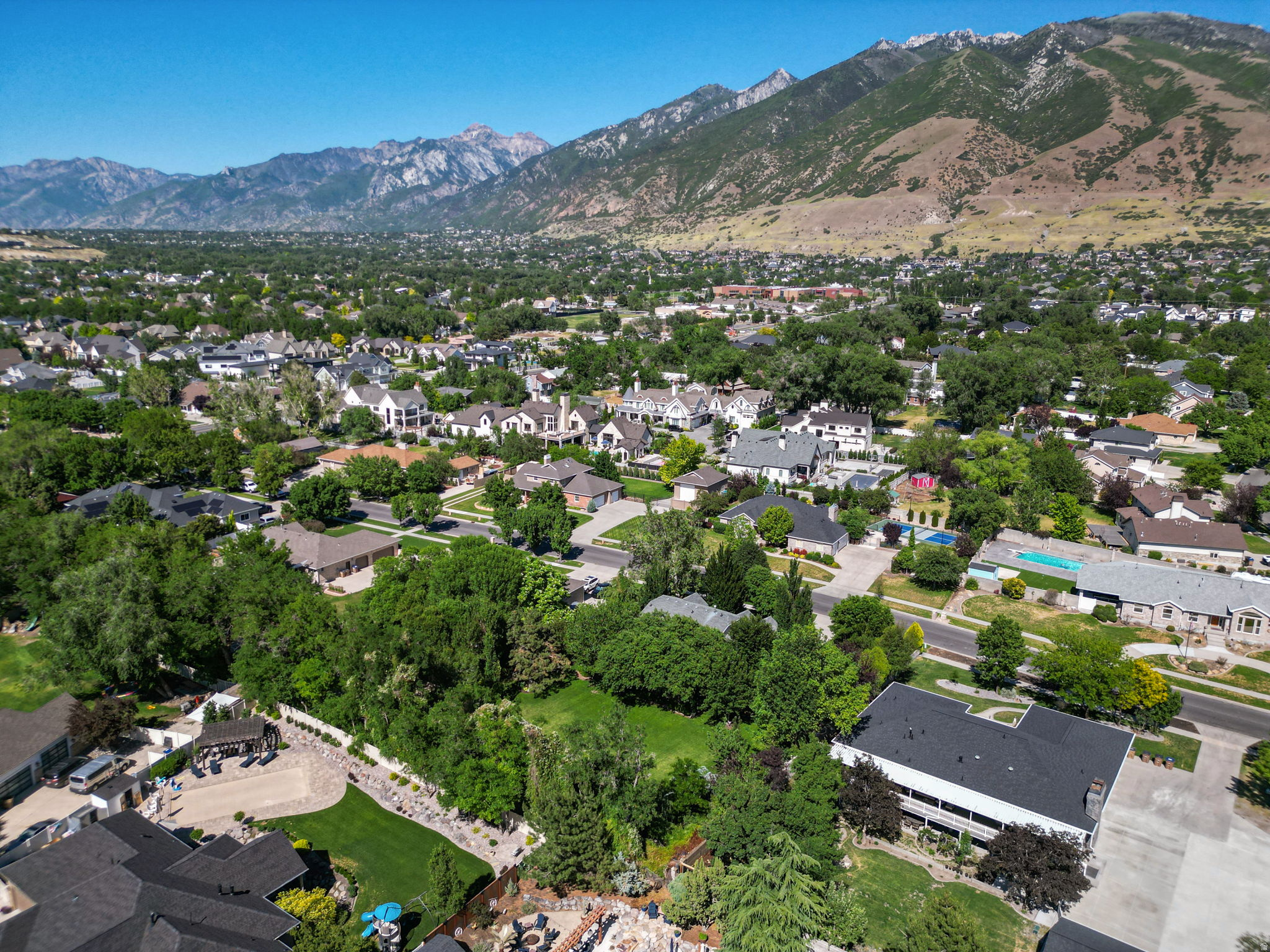 SUNWOOD RANCH - Residential