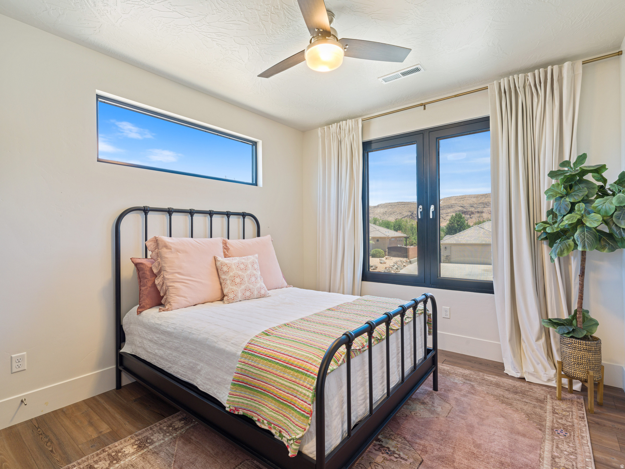 INDEPENDENCE POINT - Residential
