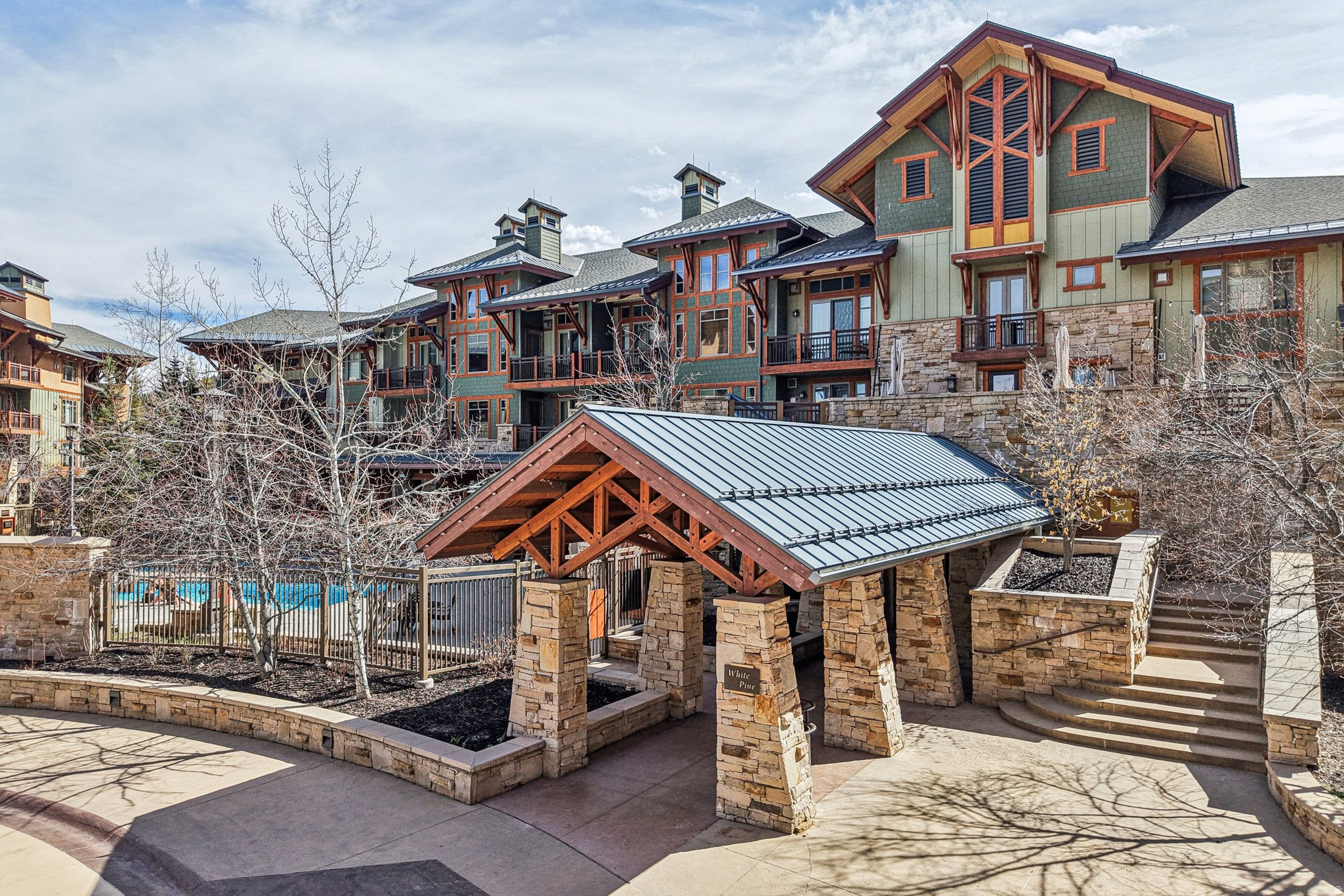 HYATT CENTRIC - Residential