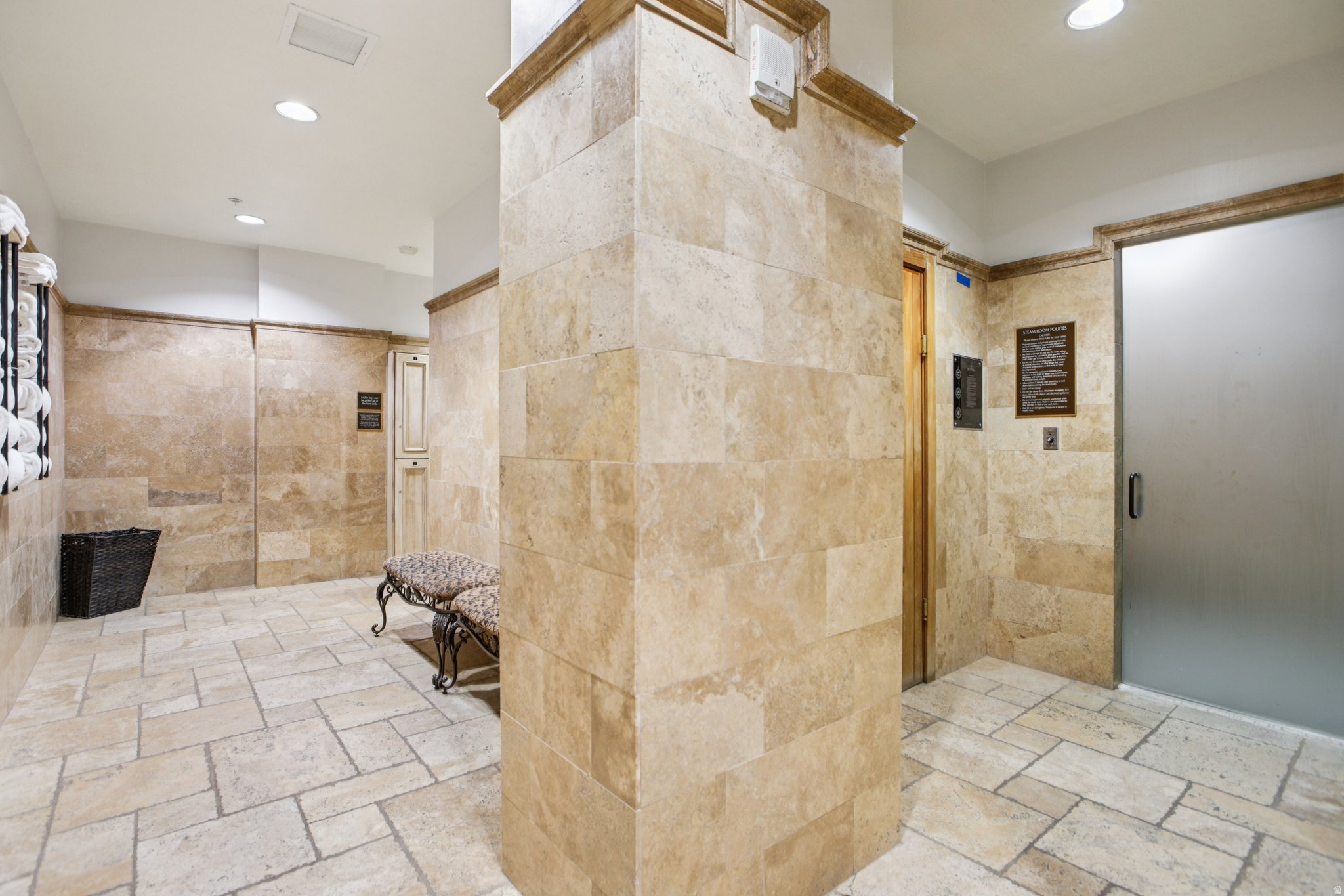 HYATT CENTRIC - Residential