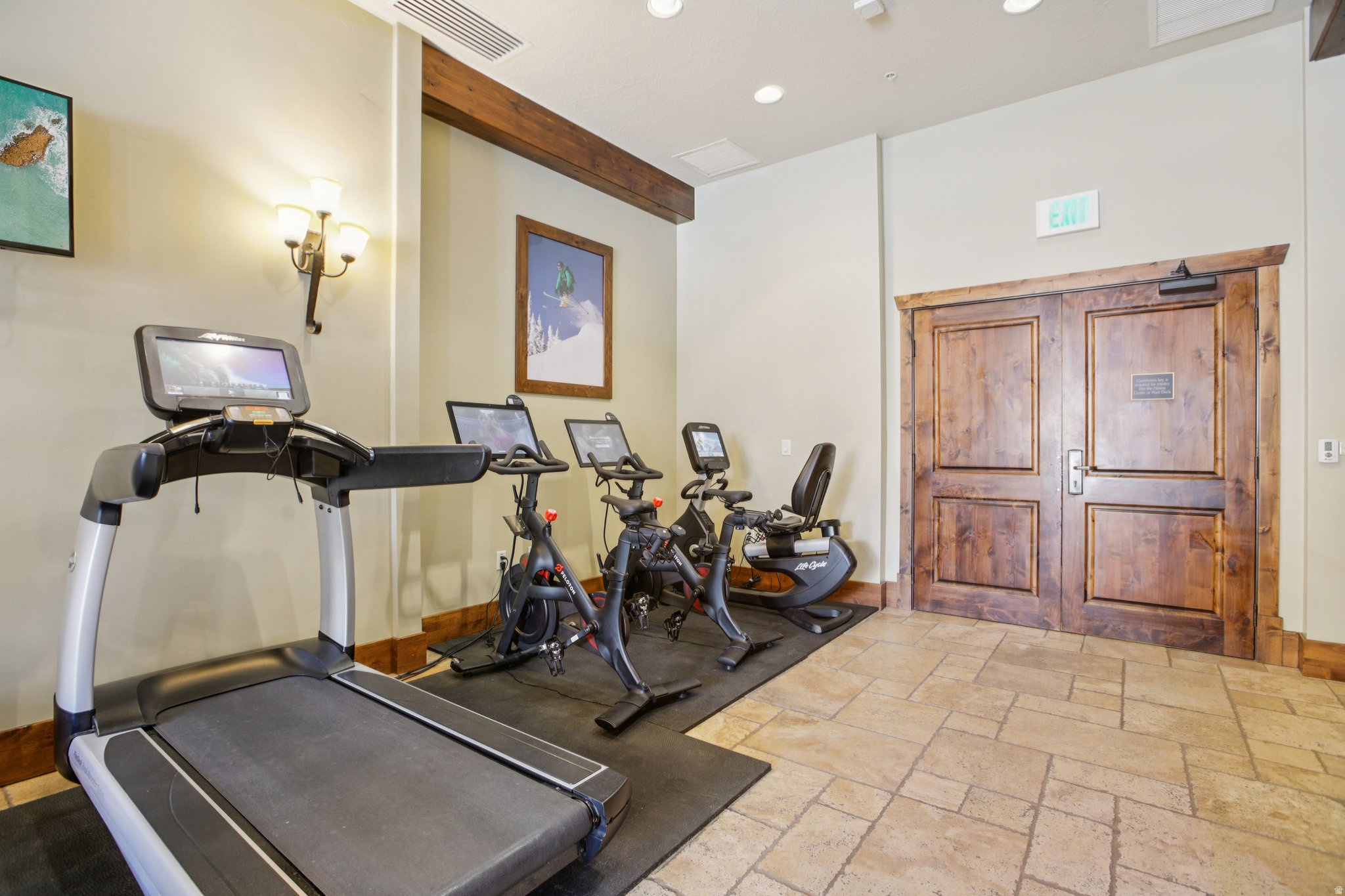HYATT CENTRIC - Residential