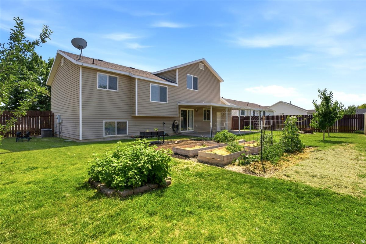 WEST RIDGE SUB - Residential