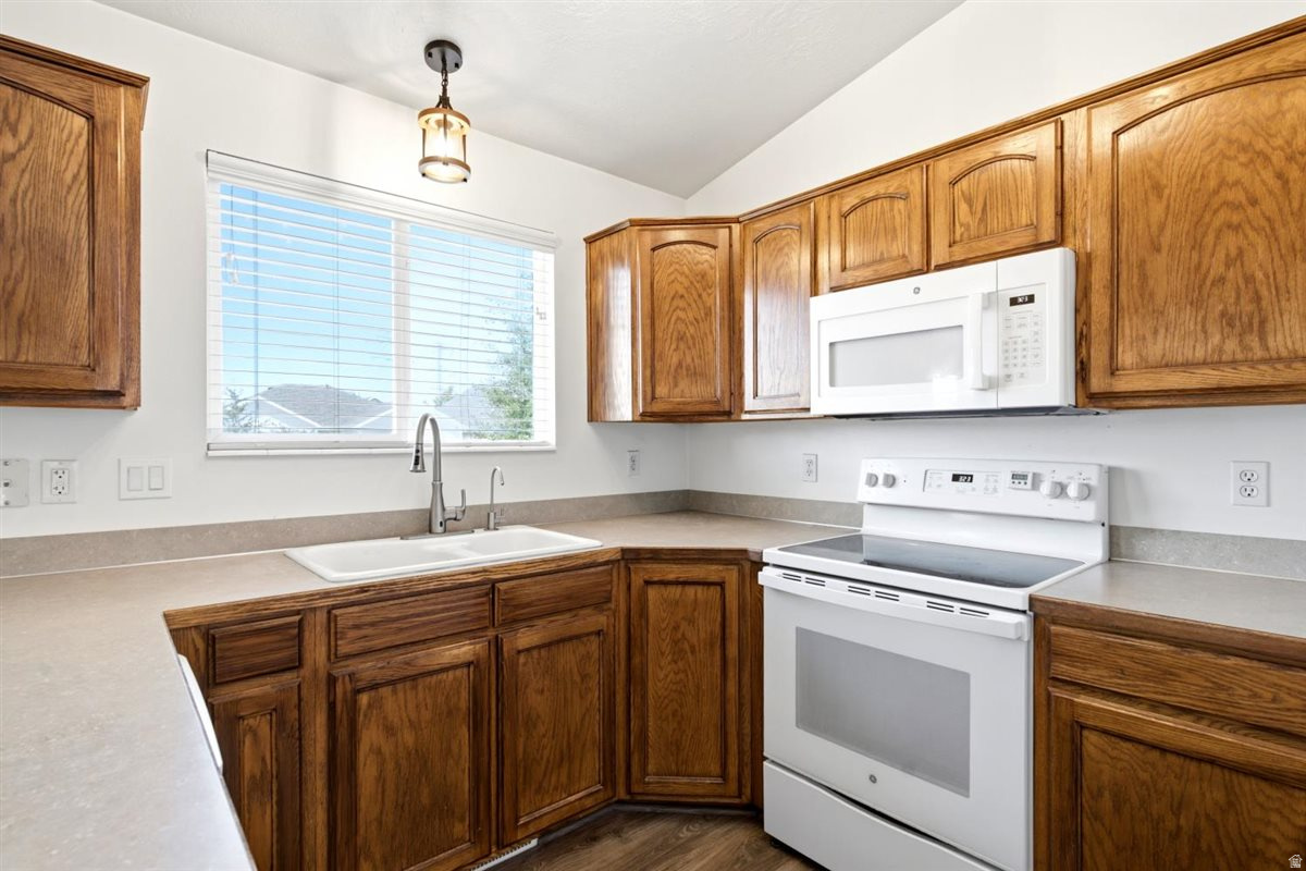 WEST RIDGE SUB - Residential