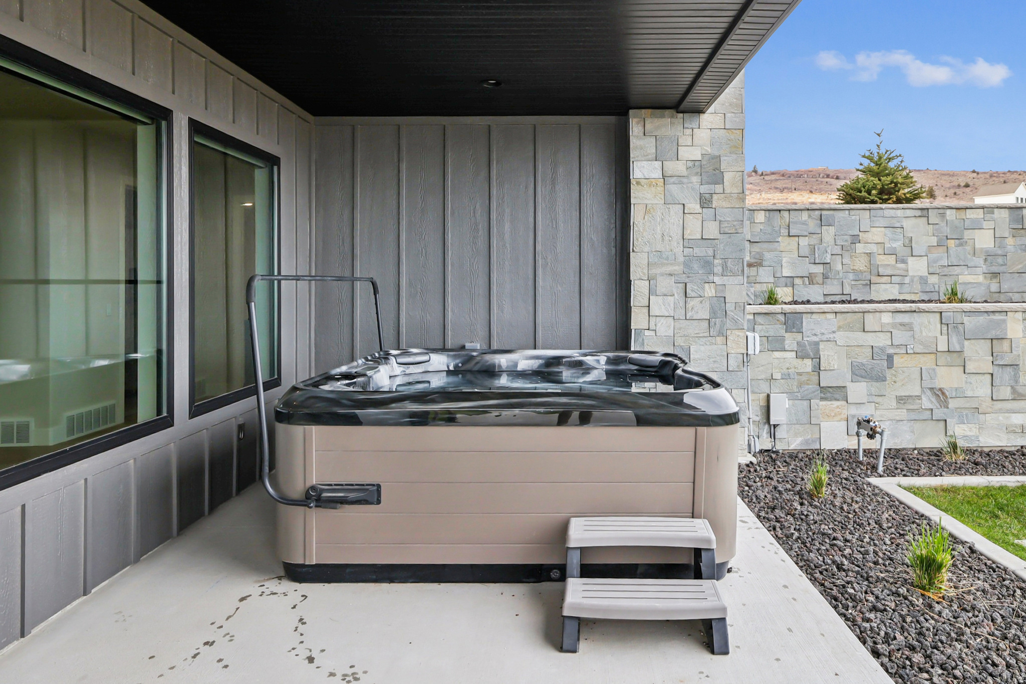 LONG RIDGE - Residential