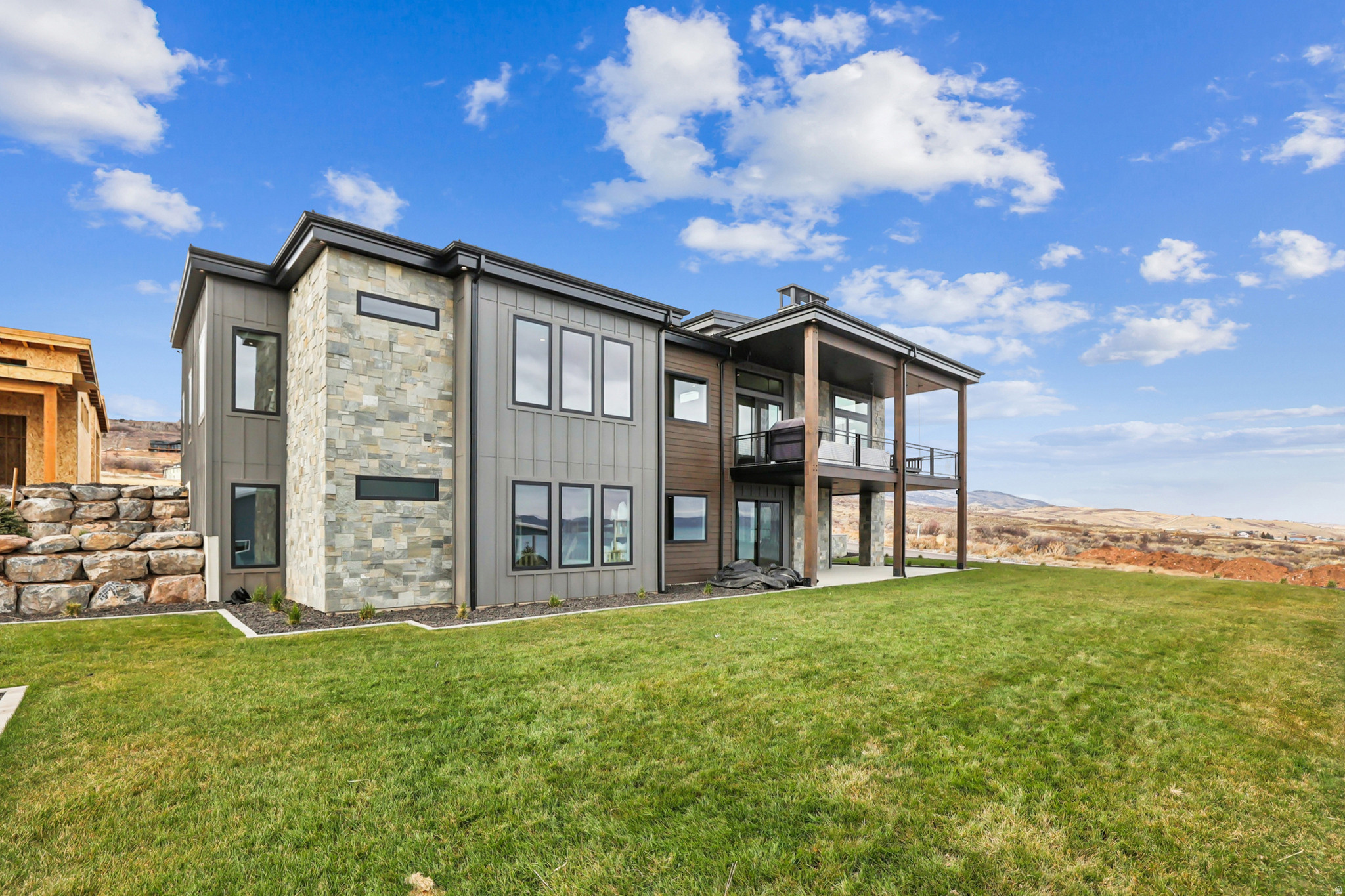 LONG RIDGE - Residential
