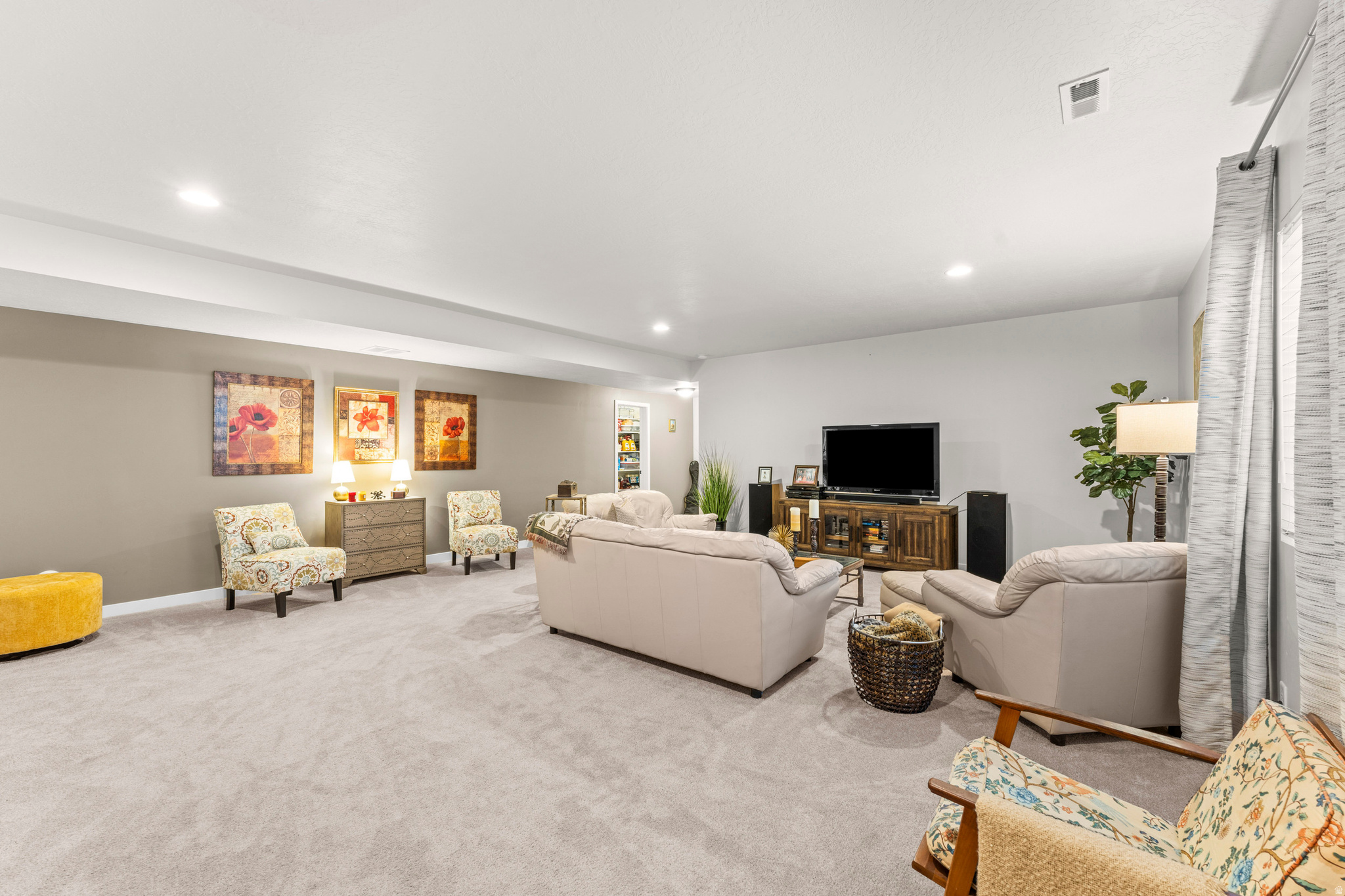 DAYBREAK VILLAGE 8 - Residential