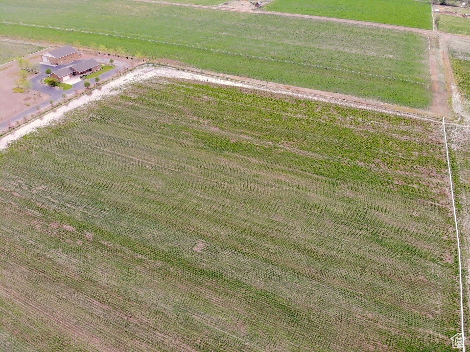 ELK VIEW - Land