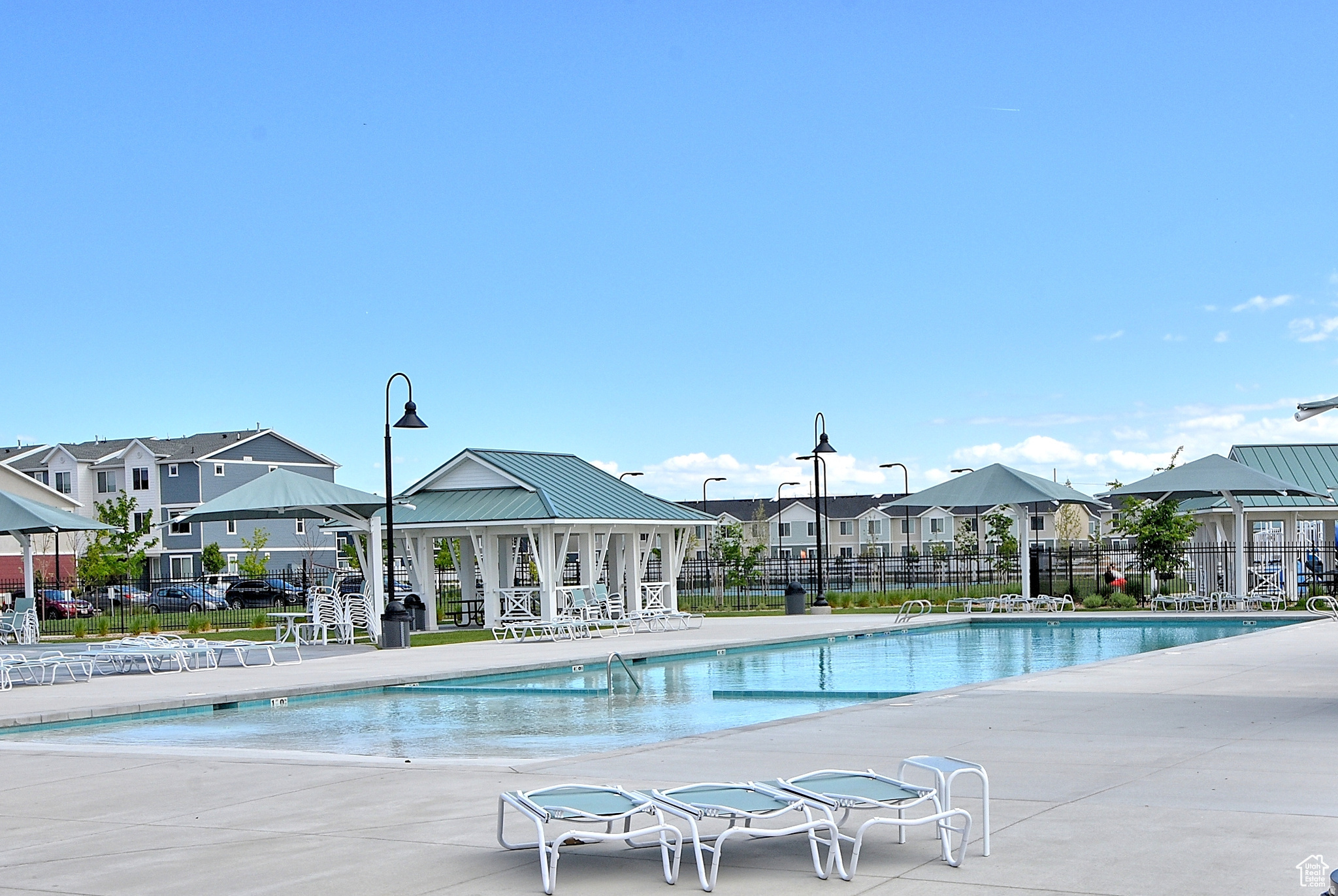NORTHSHORE - Residential