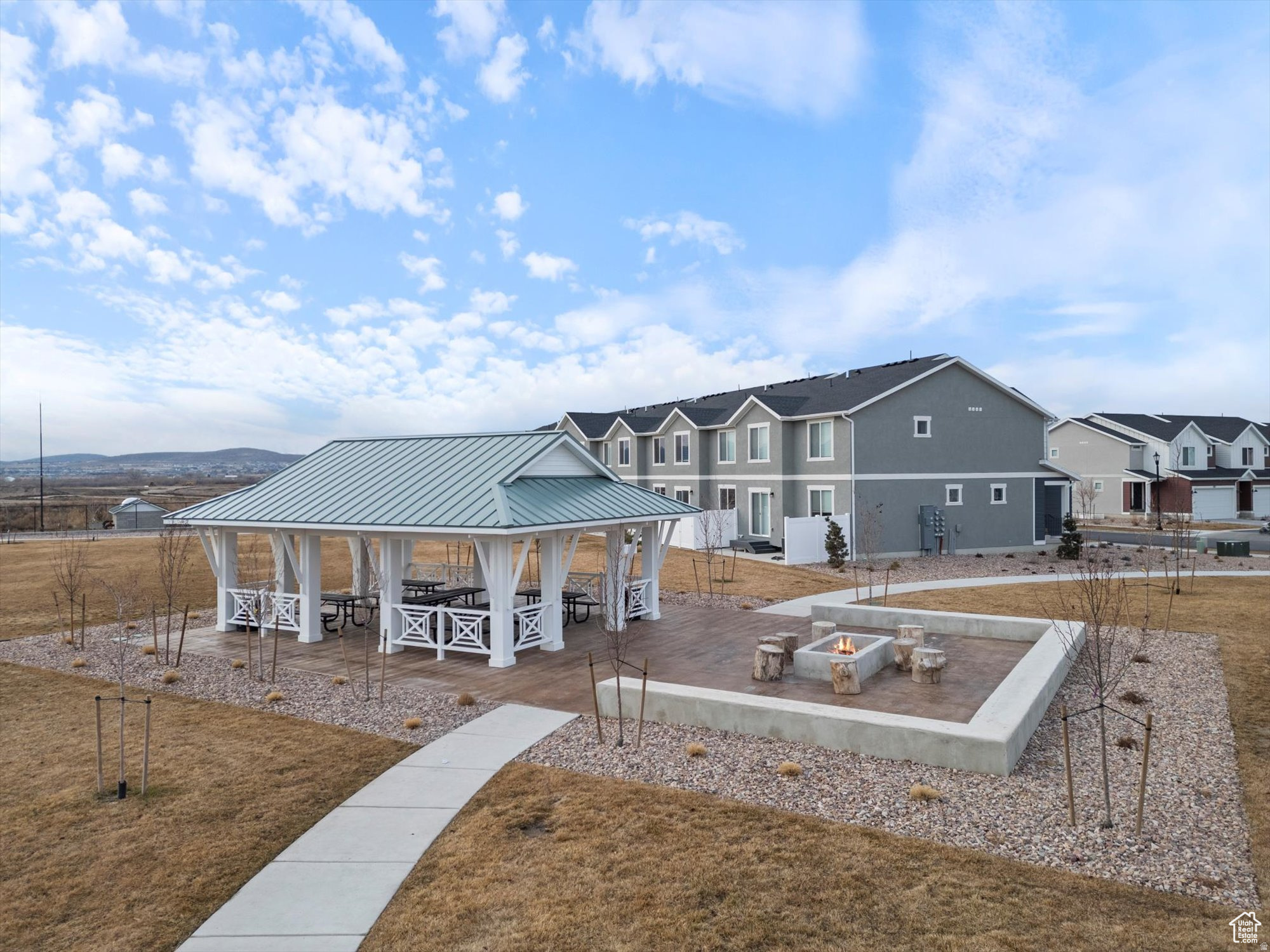 NORTHSHORE - Residential