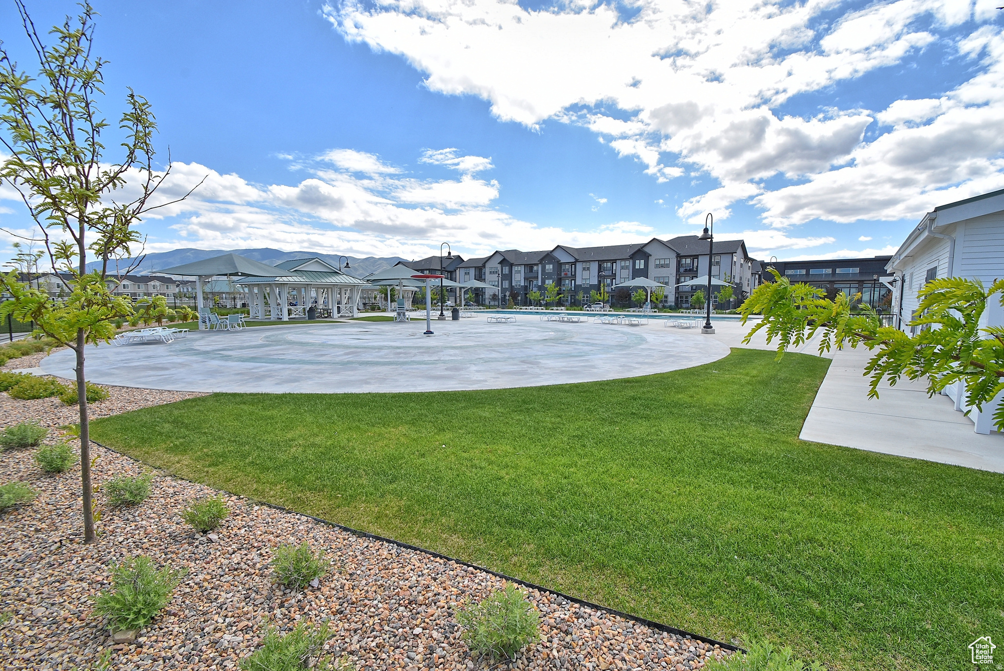 NORTHSHORE - Residential