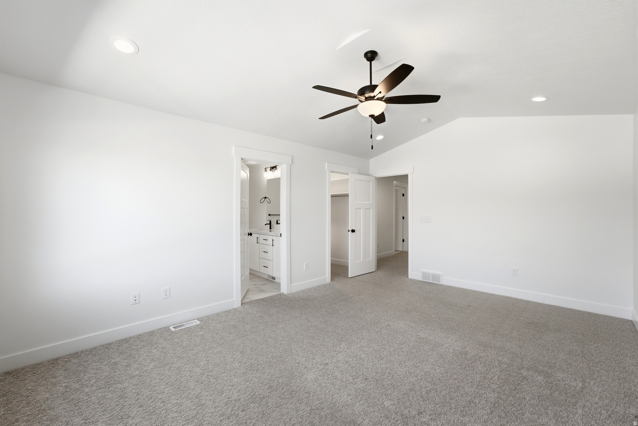 RIDGES - Residential