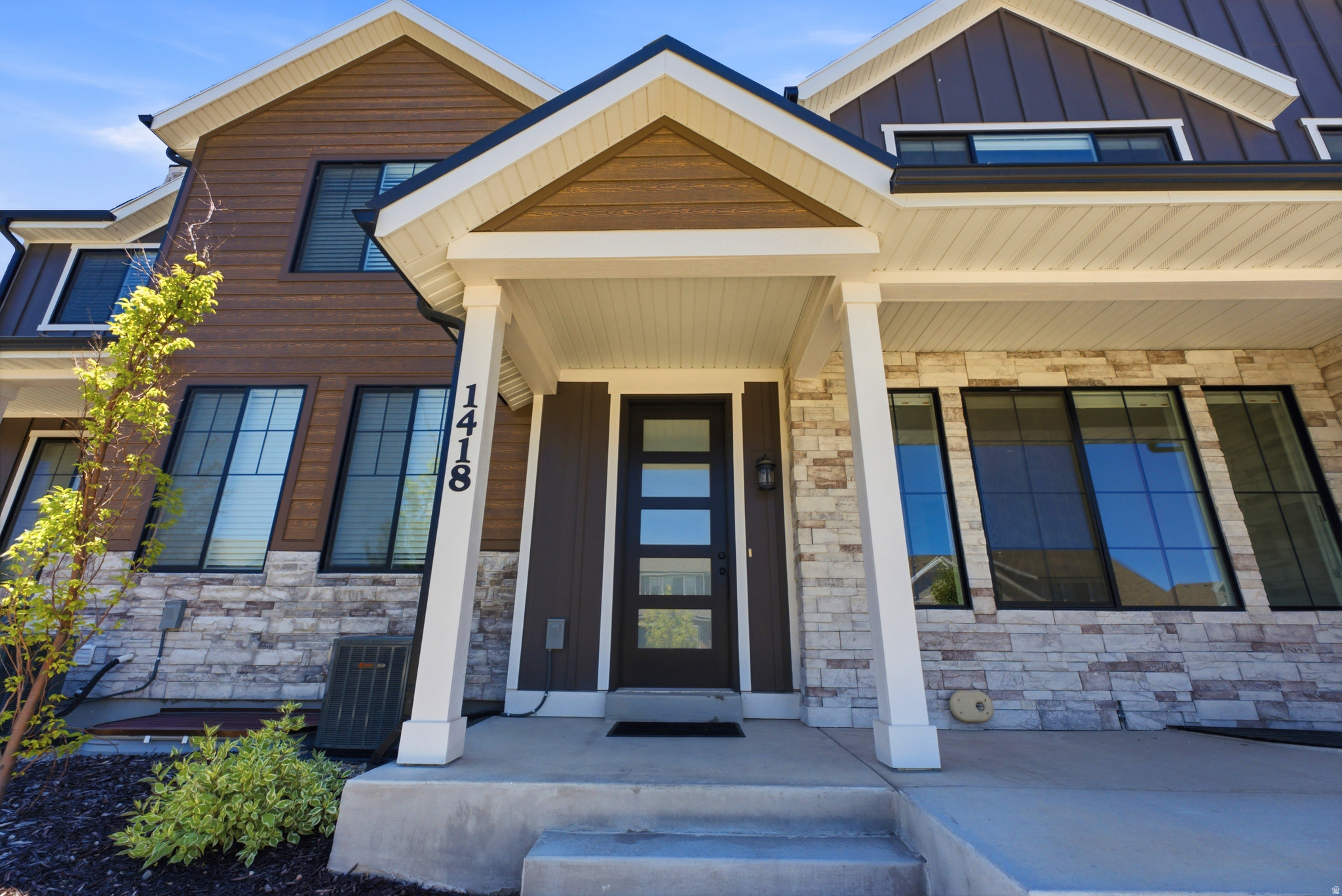 RIDGES - Residential