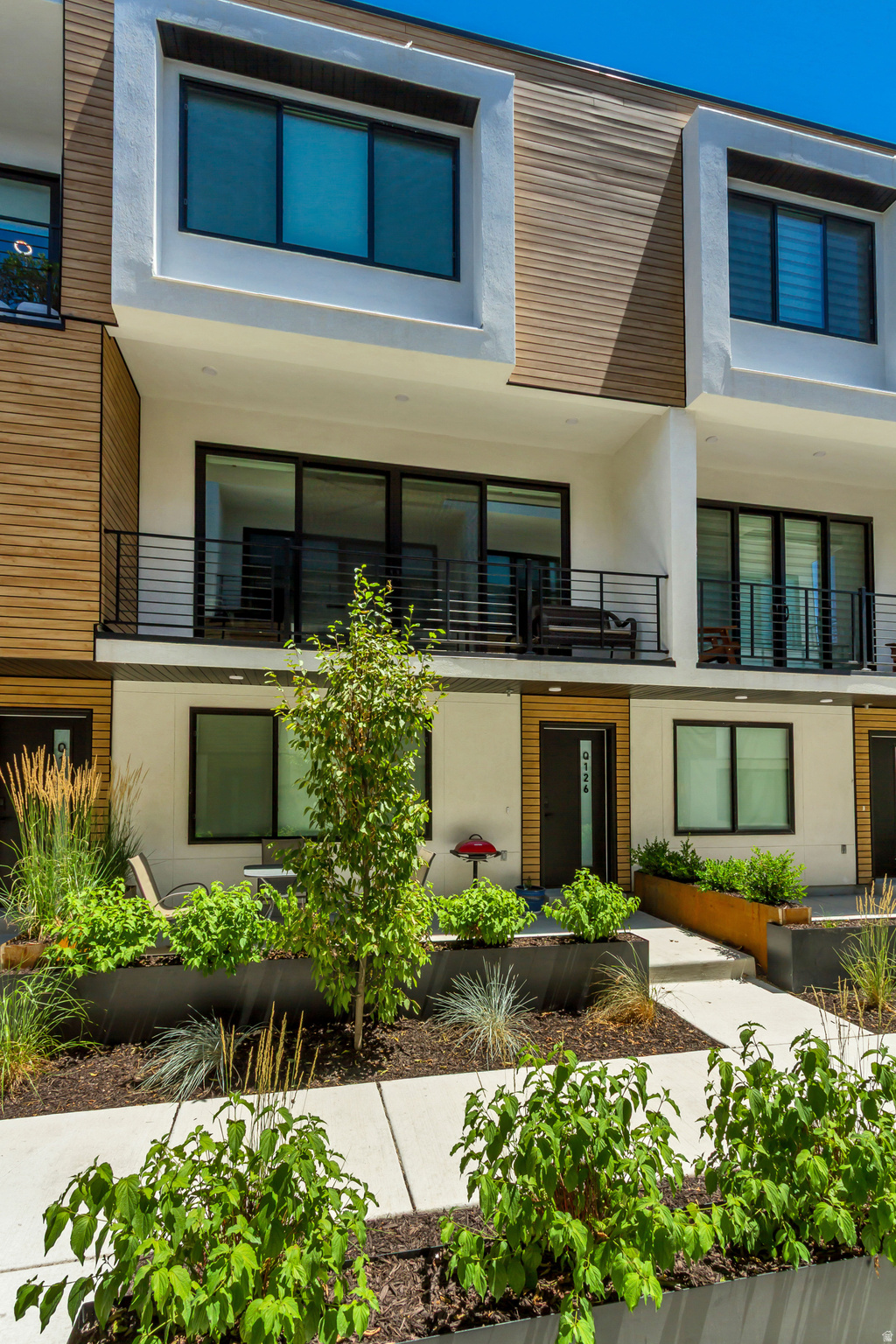 OPUS GREEN - Residential