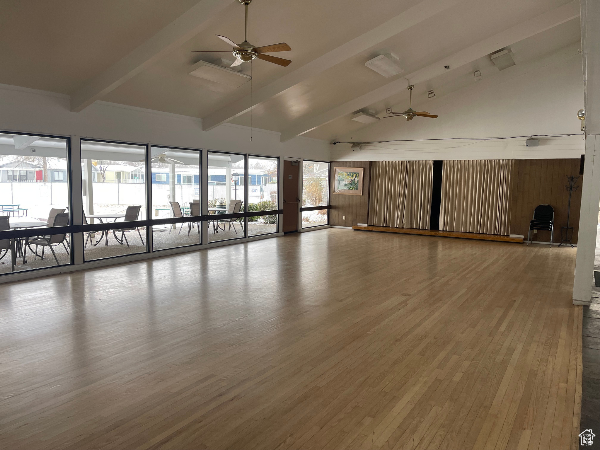 MAJESTIC MEADOWS - Residential