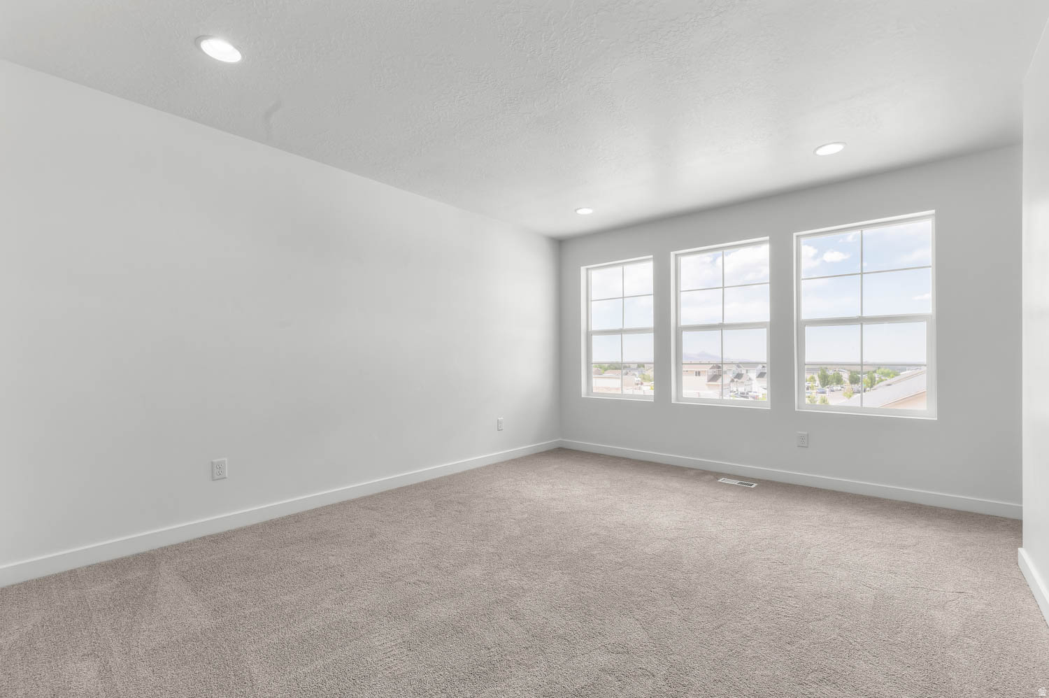 MAHOGANY RIDGE 246 - Residential