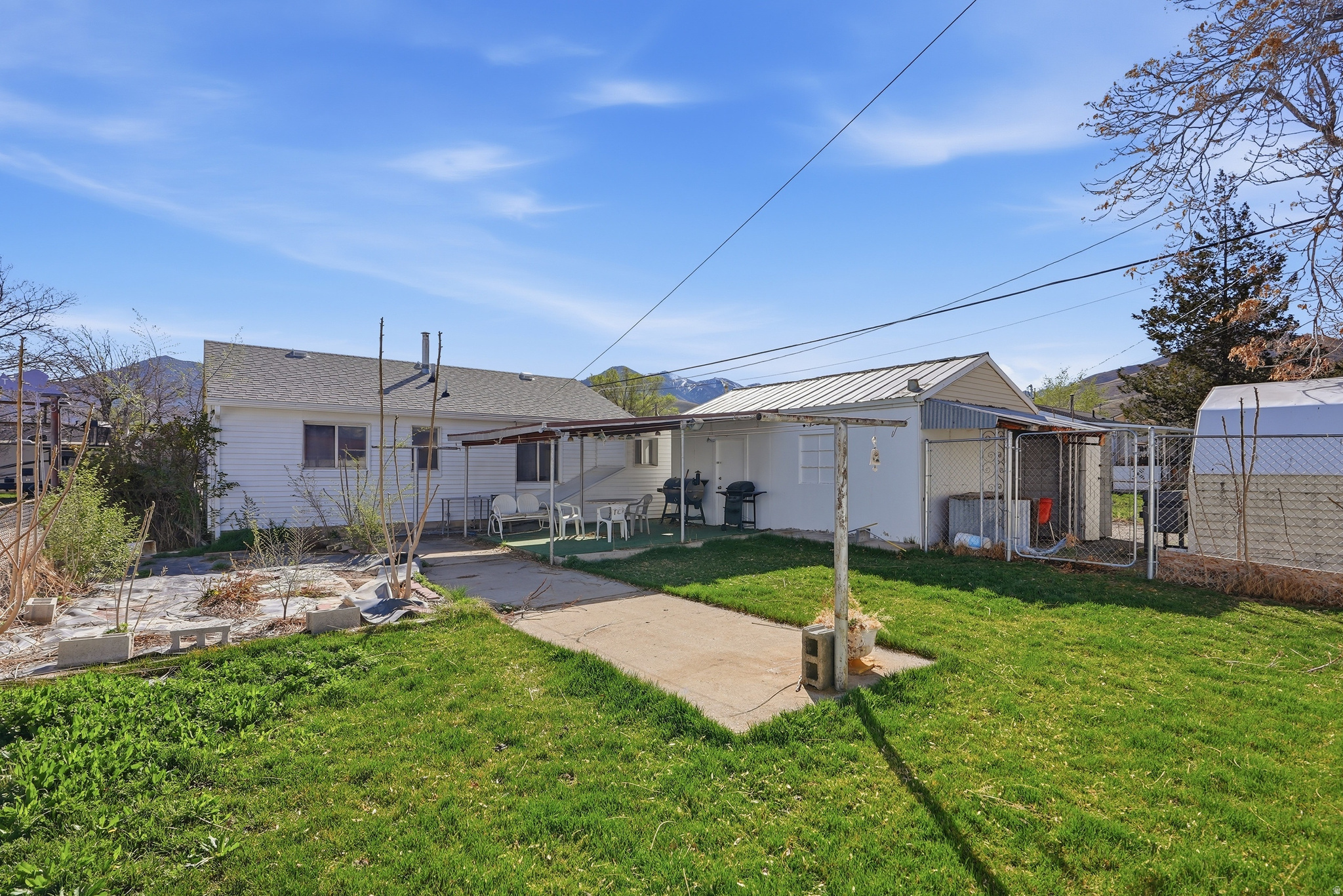 PIONEER SUB - Residential
