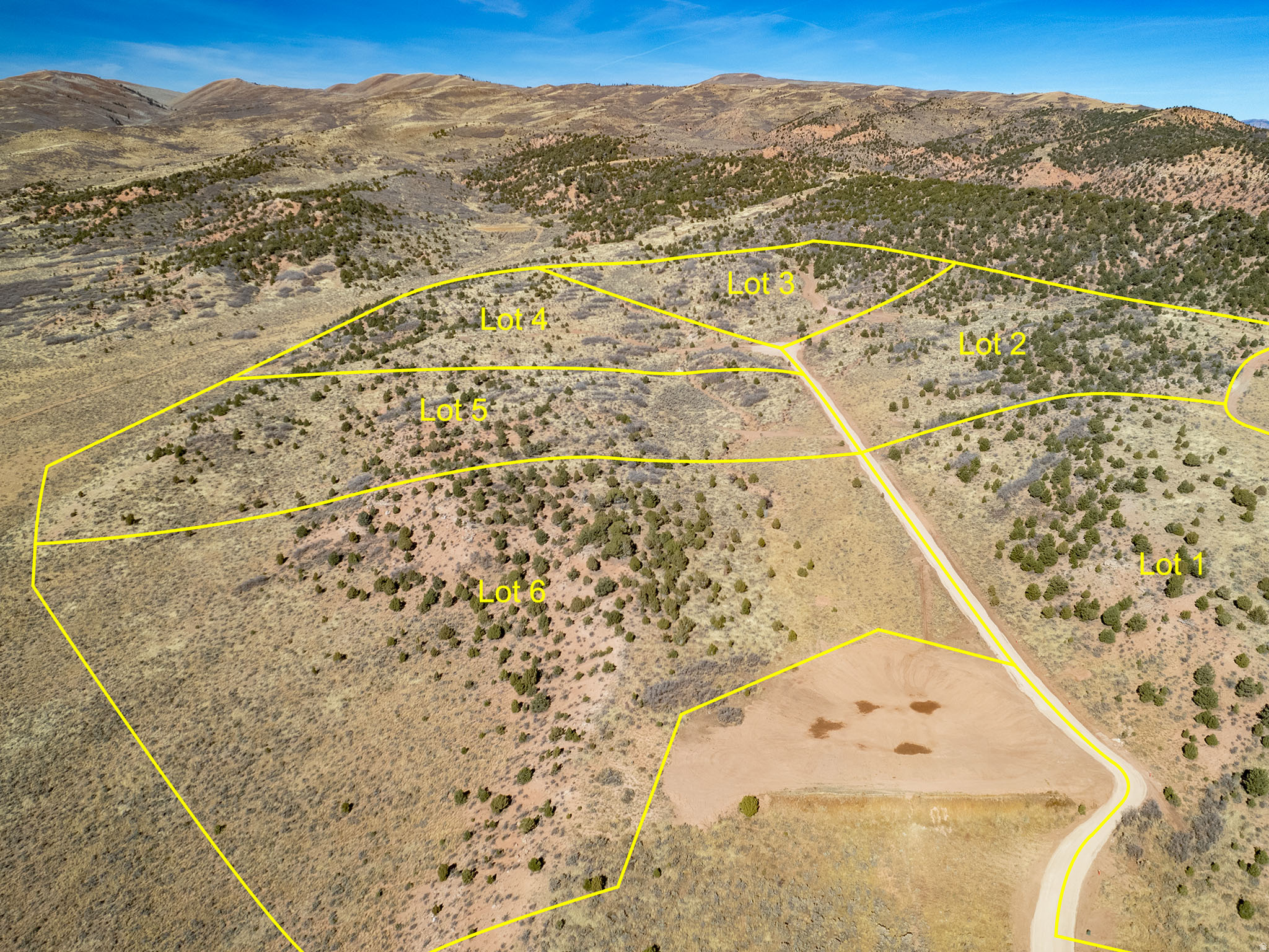 OAK HILLS RANCH - Land