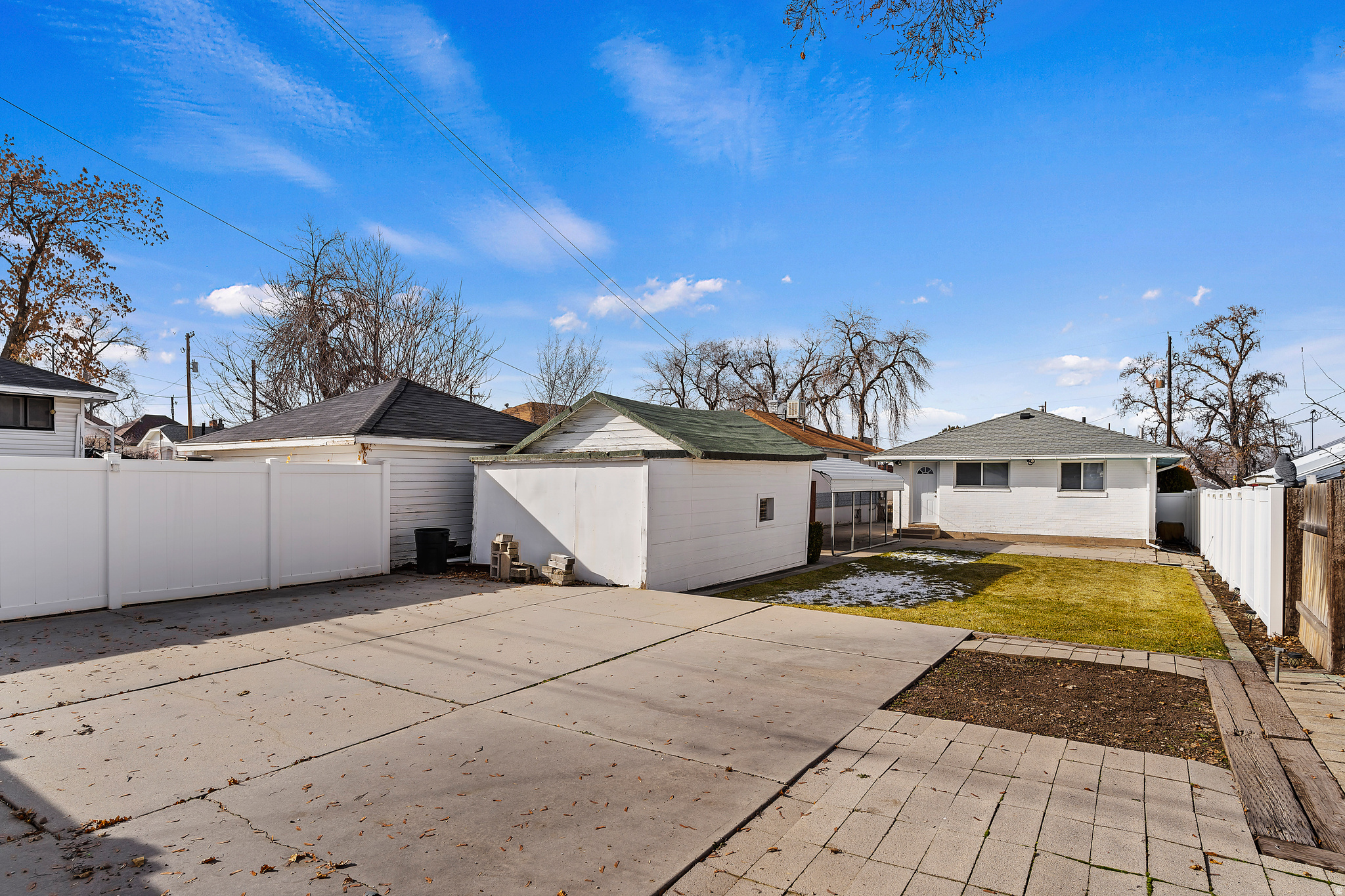 OGDEN - Residential Lease