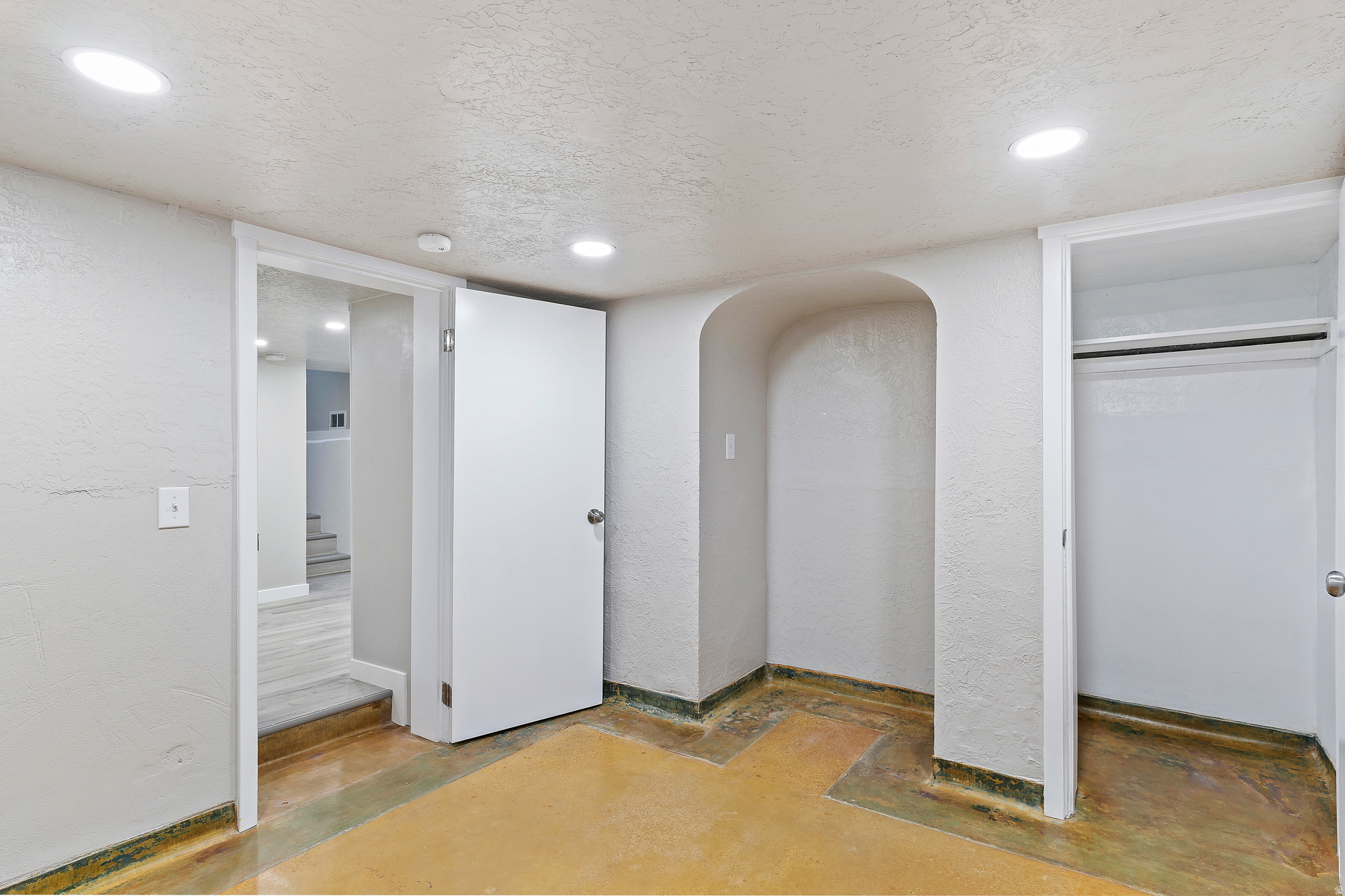 OGDEN - Residential Lease