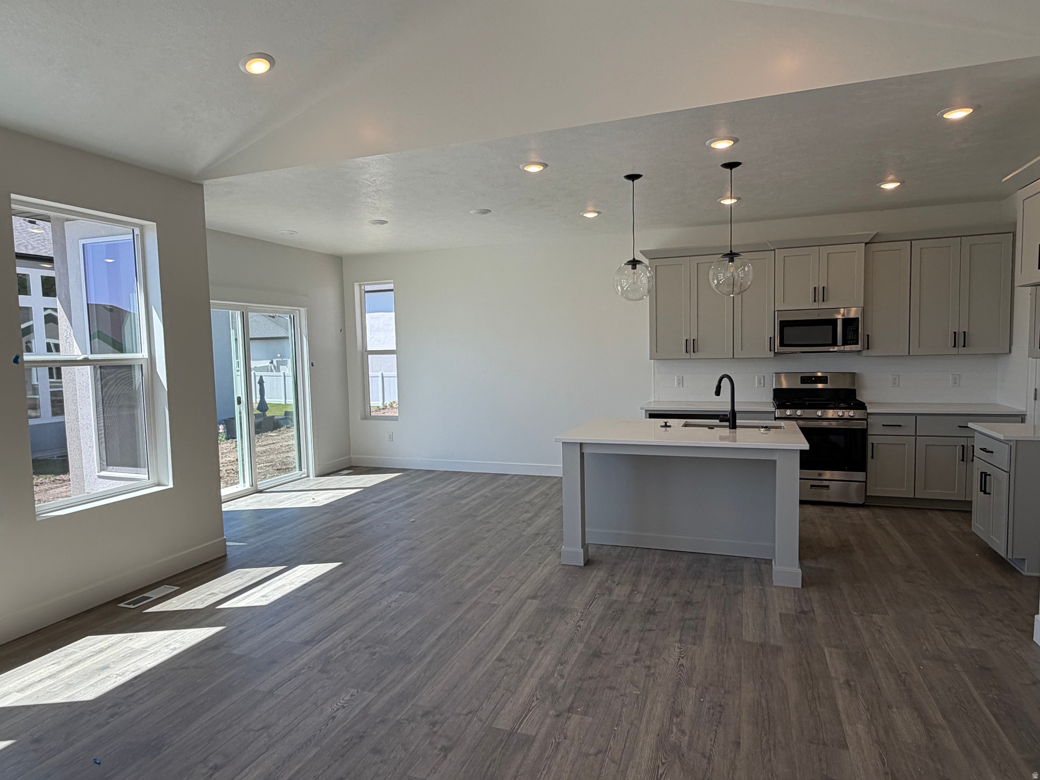 VINEYARD - Residential
