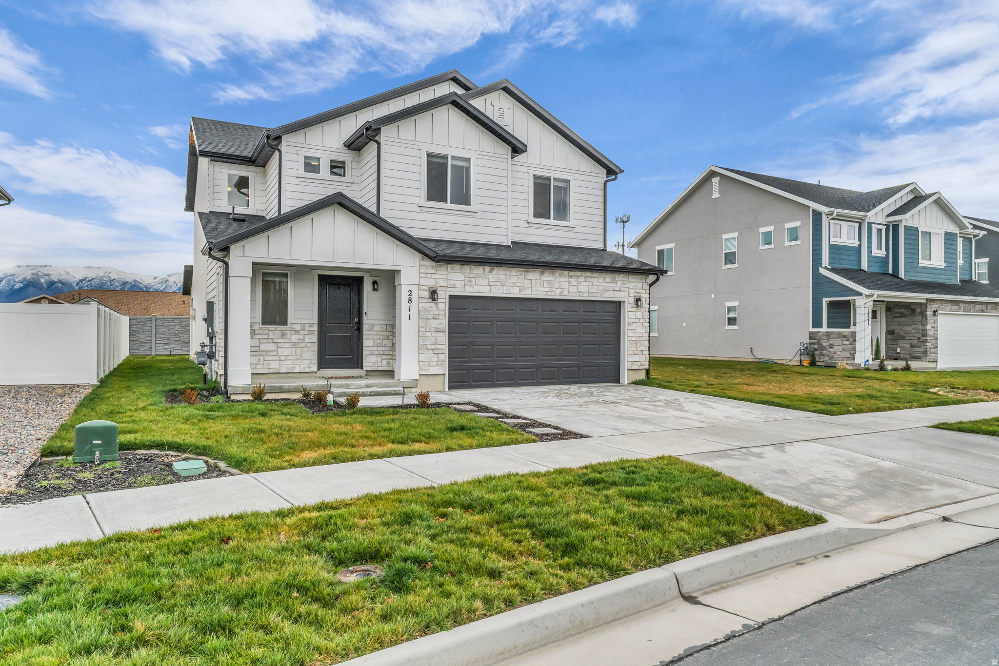 CREEKSIDE AT SHORELINE - Residential