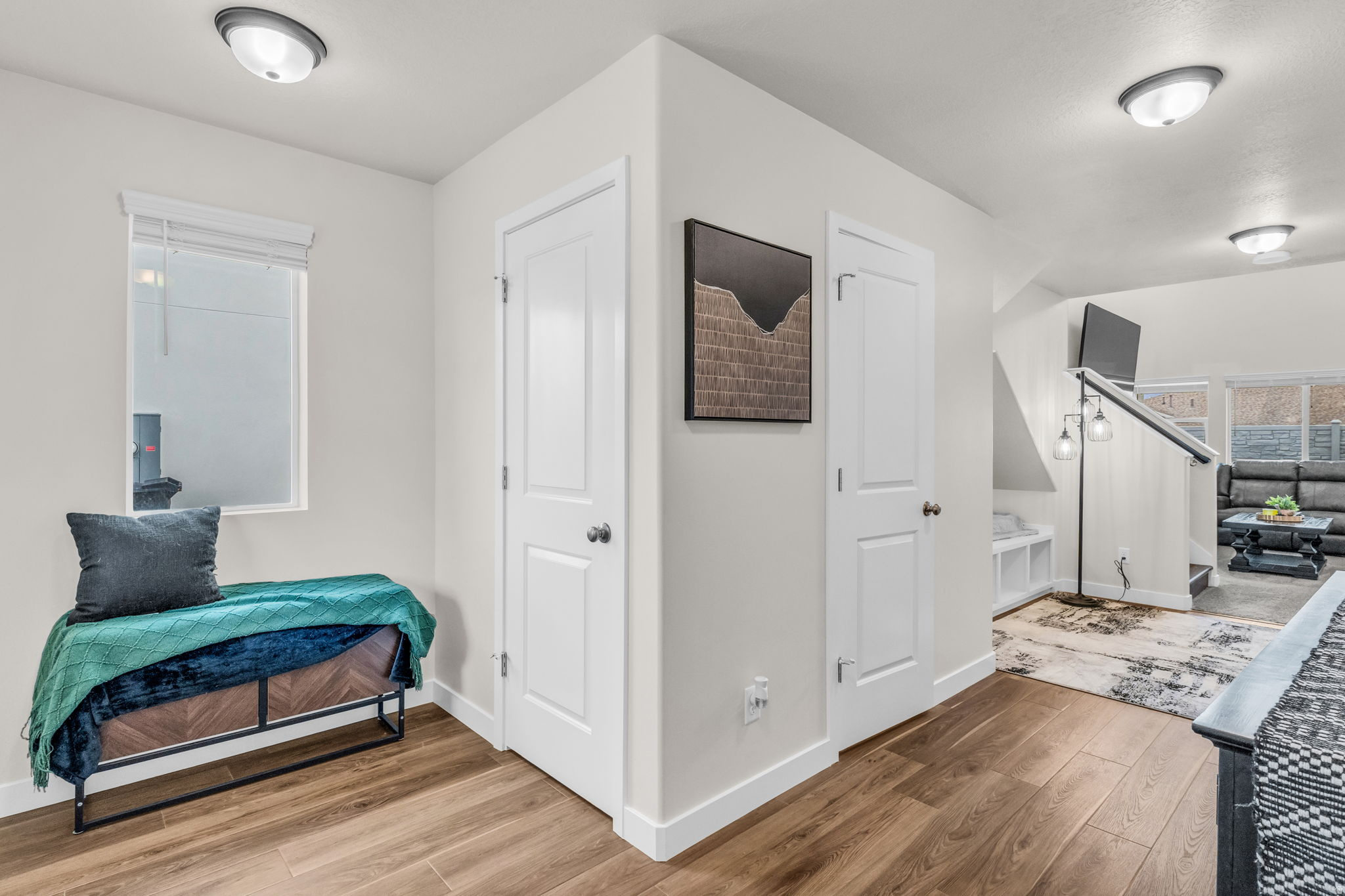 CREEKSIDE AT SHORELINE - Residential