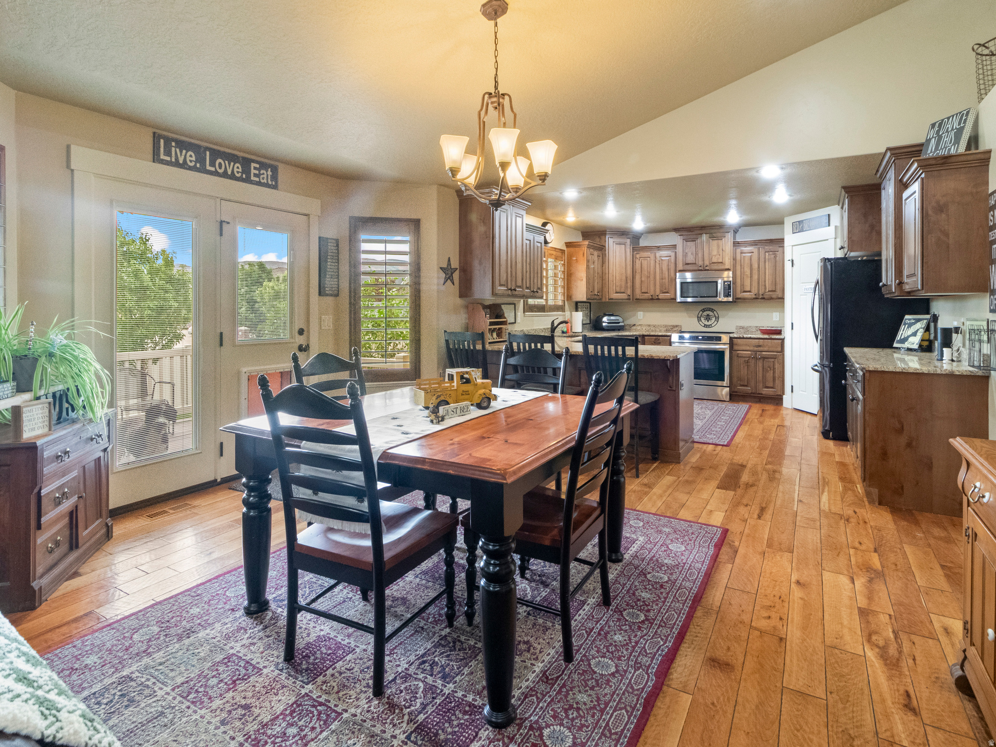 ARCHIBALD ESTATES - Residential