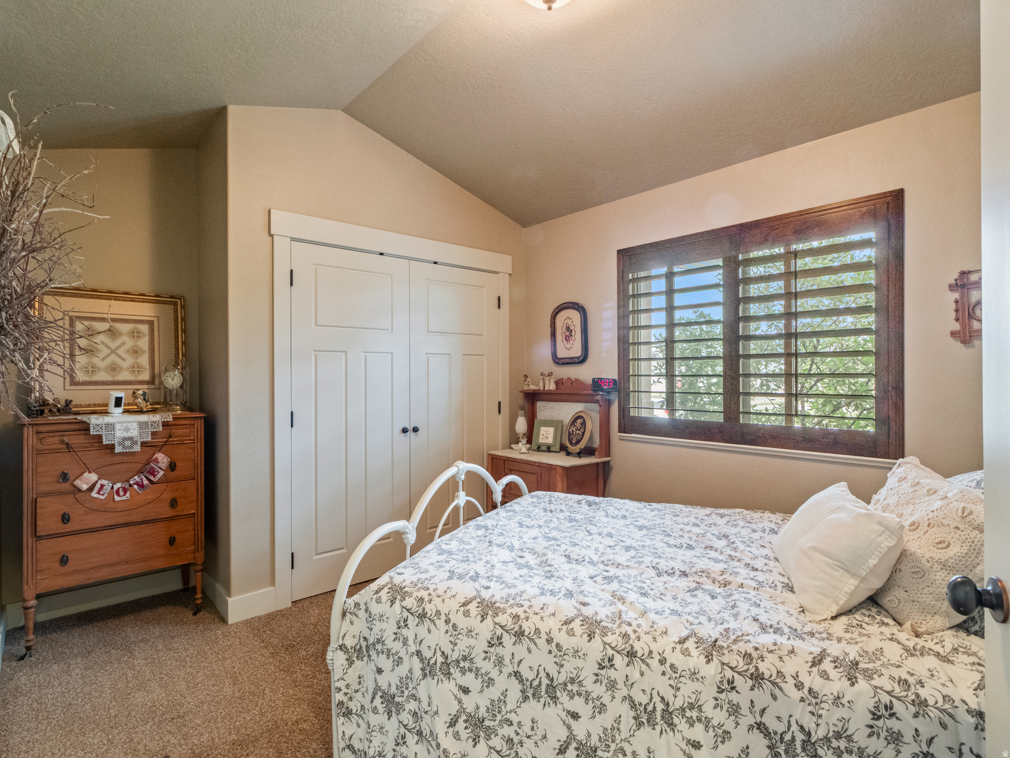 ARCHIBALD ESTATES - Residential