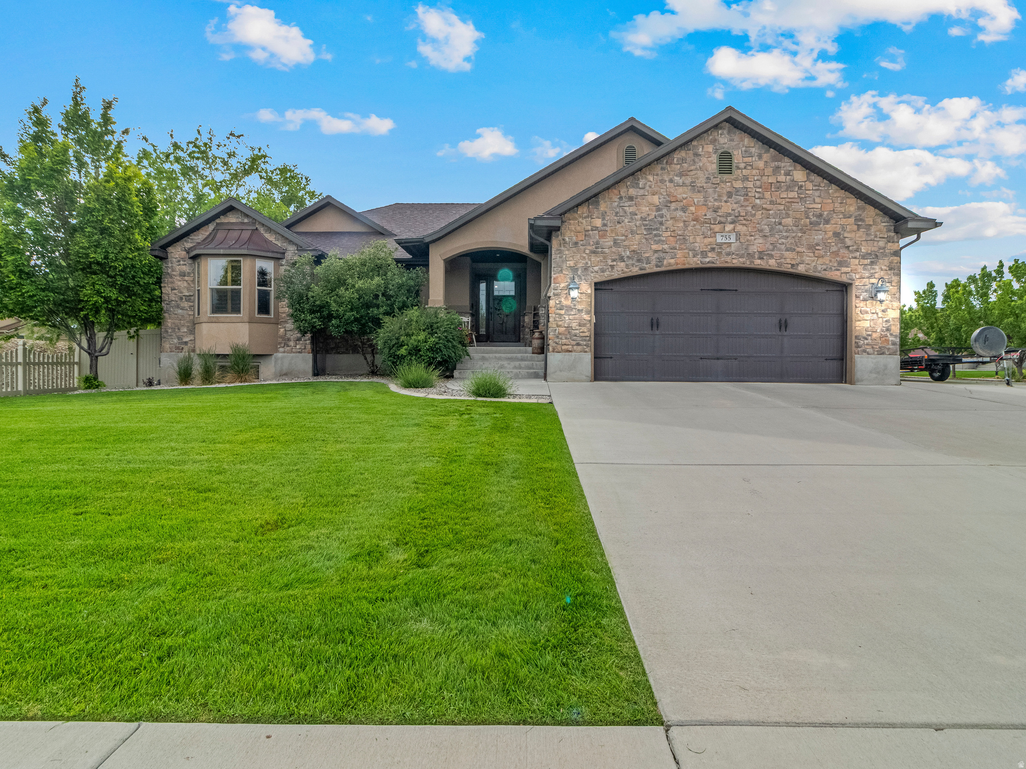 ARCHIBALD ESTATES - Residential