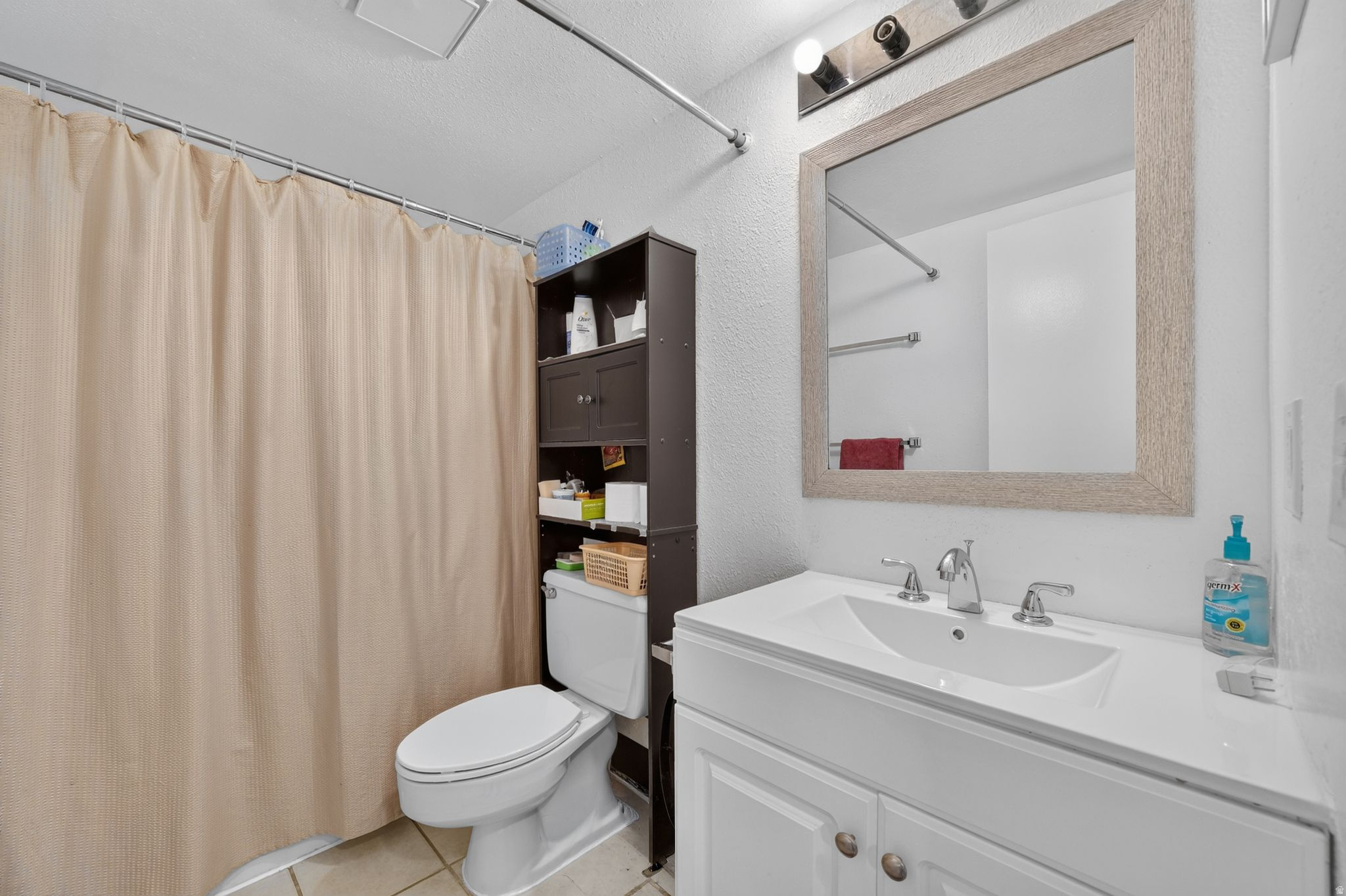IRVING CIRCLE CONDM - Residential