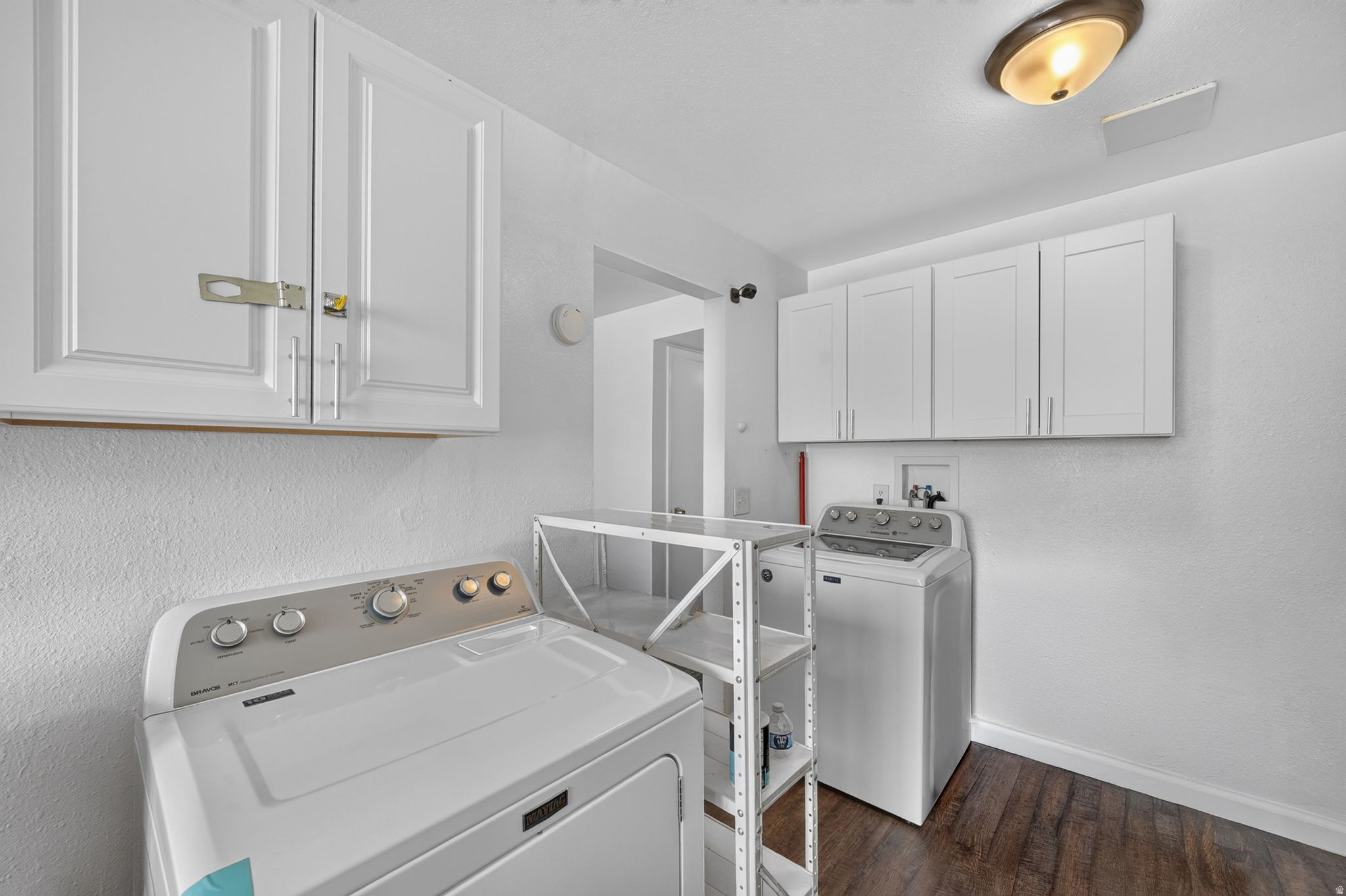 IRVING CIRCLE CONDM - Residential