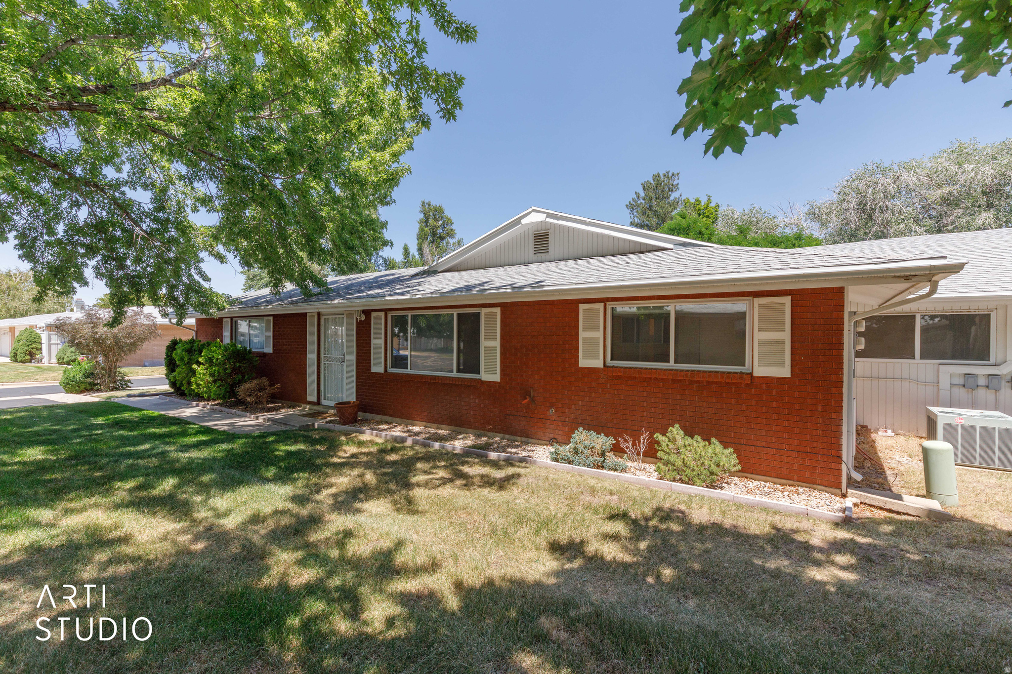 MILLSTREAM - Residential