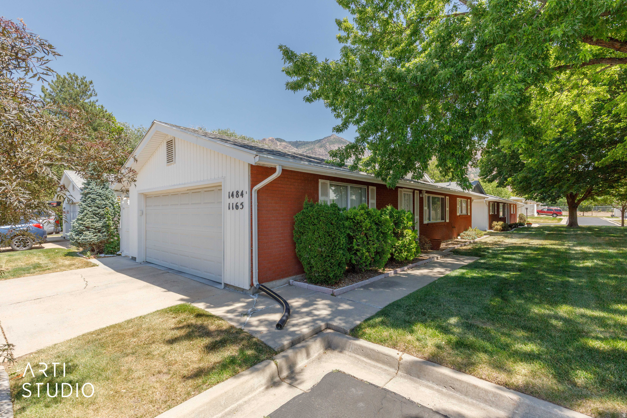 MILLSTREAM - Residential
