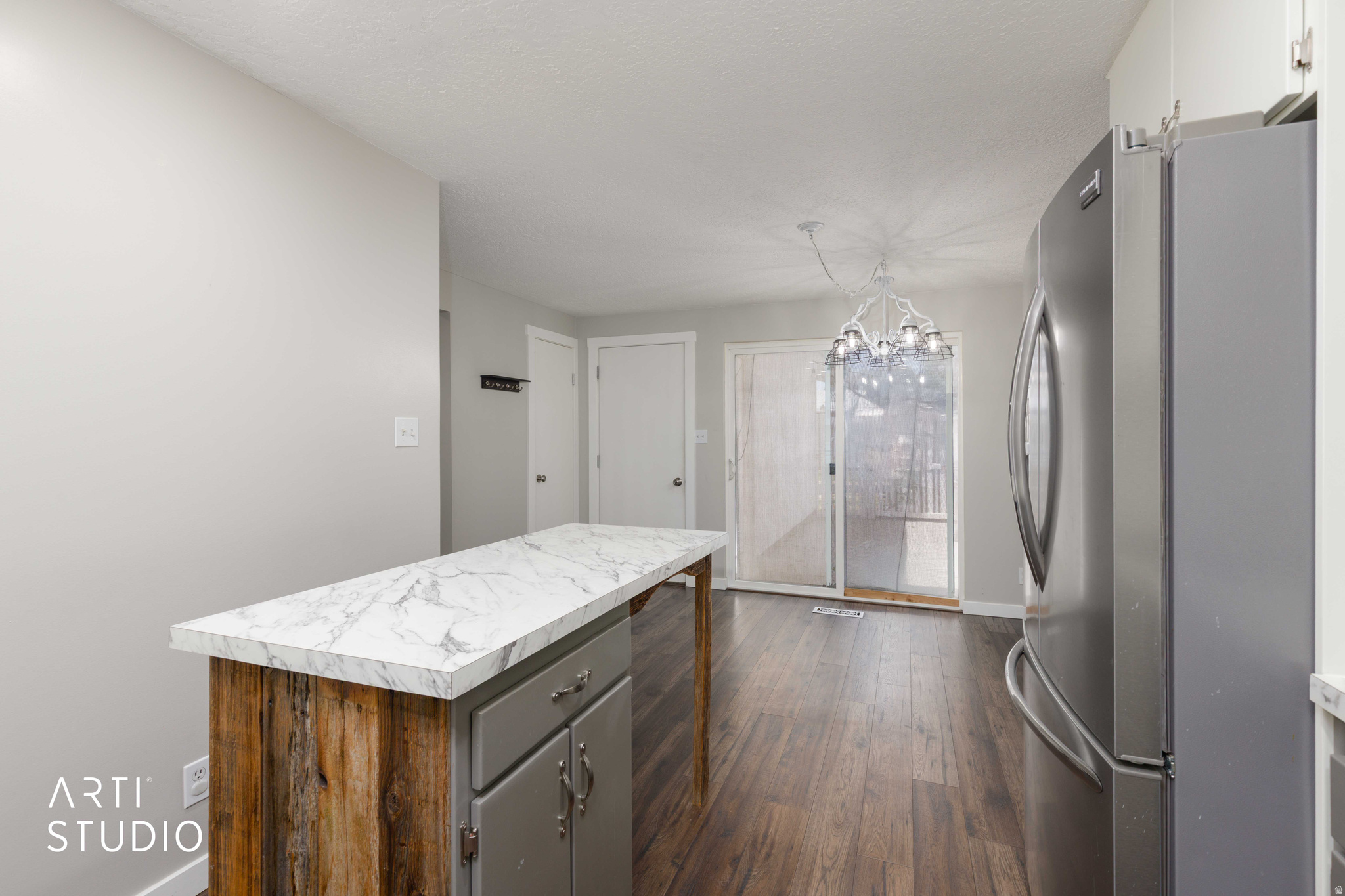 MILLSTREAM - Residential