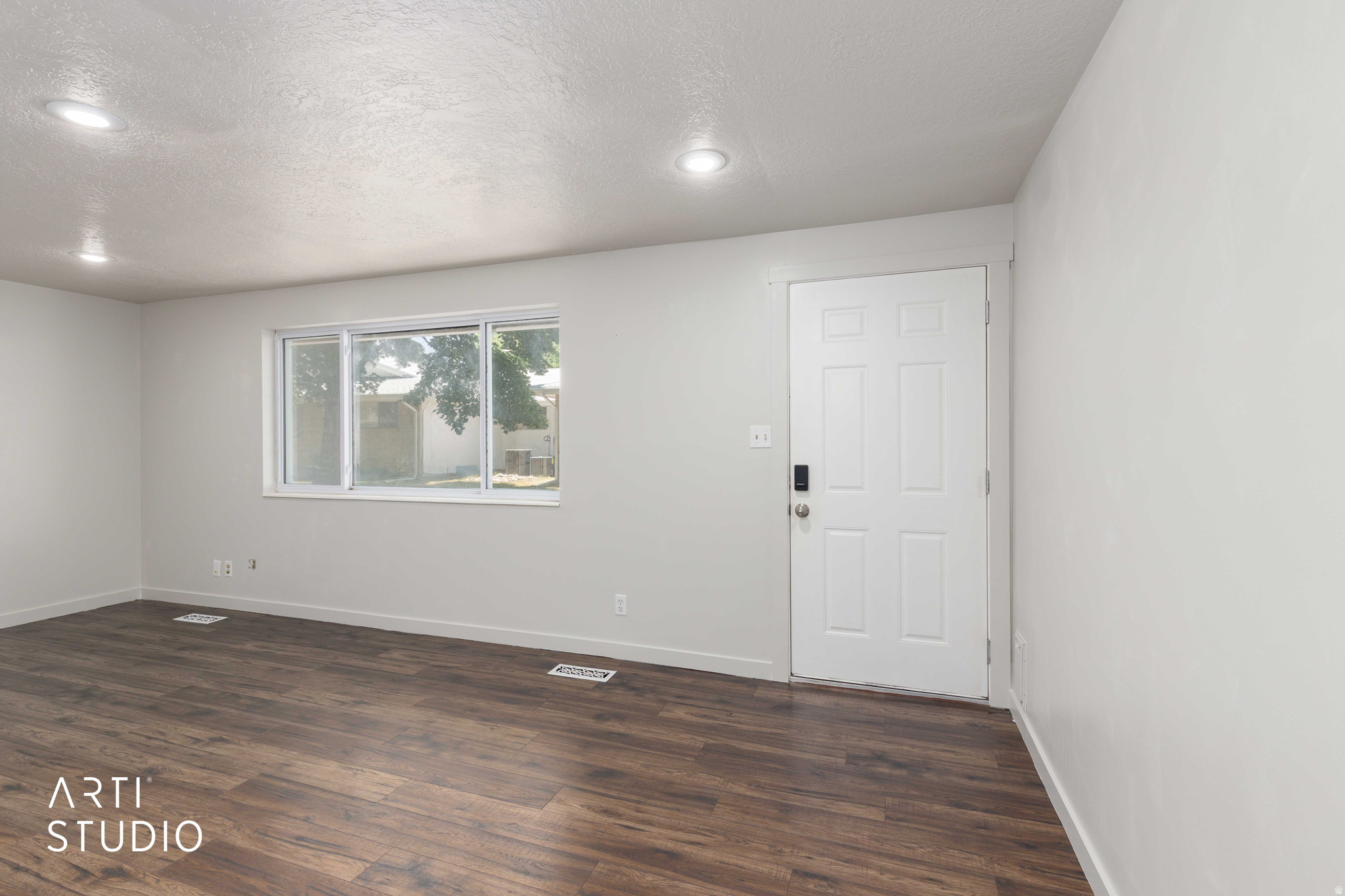 MILLSTREAM - Residential