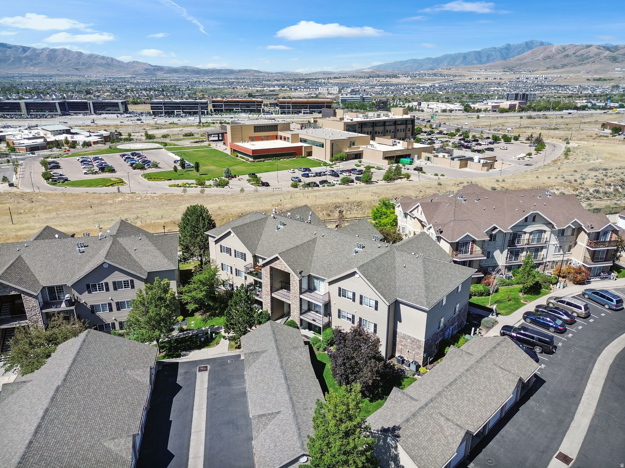 WESTBURY - Residential
