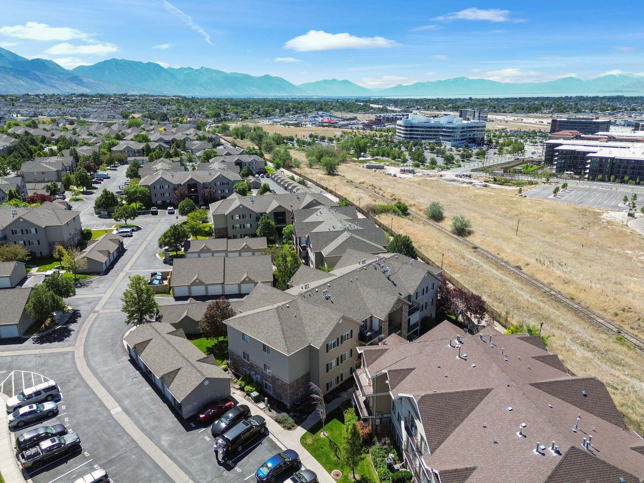 WESTBURY - Residential