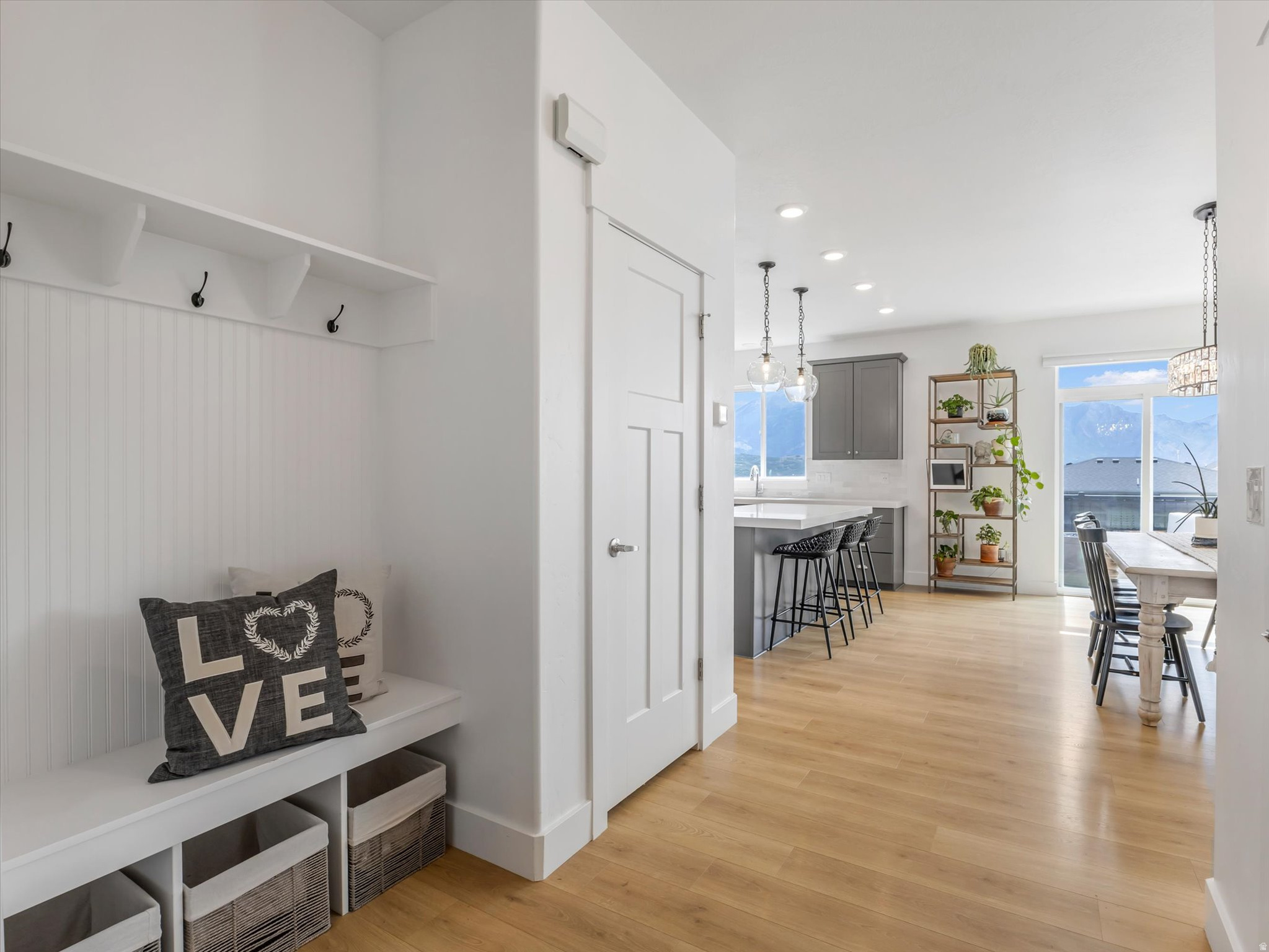 SUNCREST/EDELWEISS - Residential