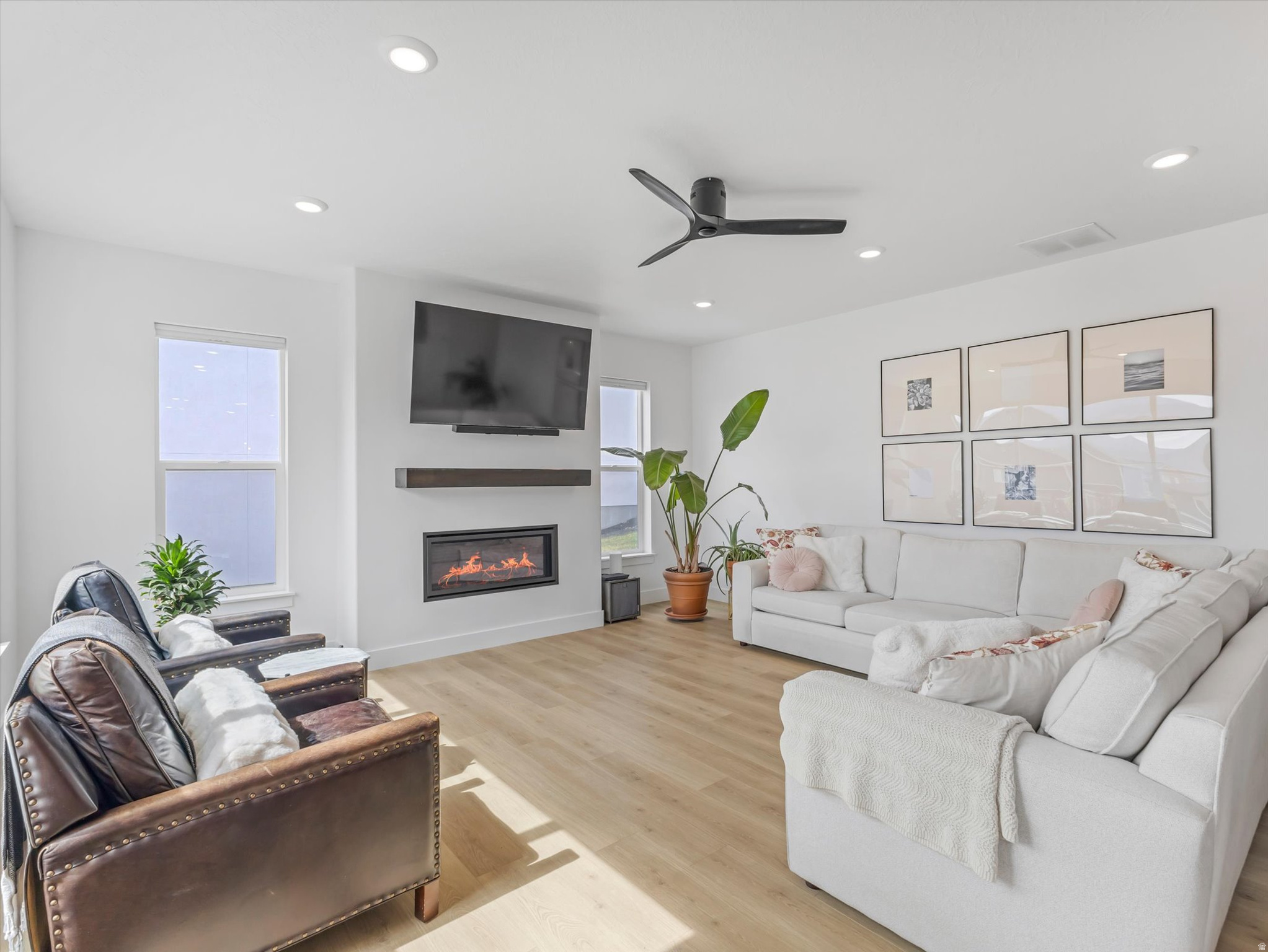 SUNCREST/EDELWEISS - Residential