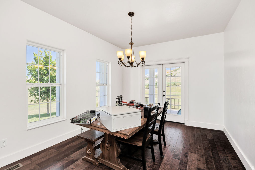 MAPLE LEAF ESTATES - Residential