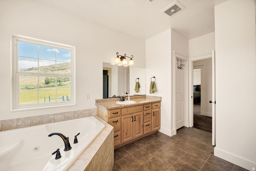 MAPLE LEAF ESTATES - Residential
