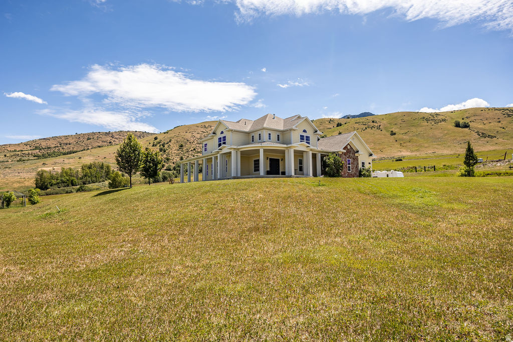 MAPLE LEAF ESTATES - Residential