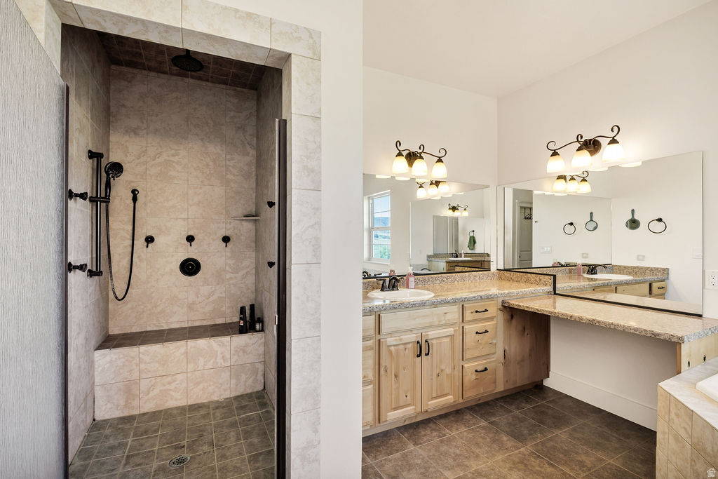 MAPLE LEAF ESTATES - Residential