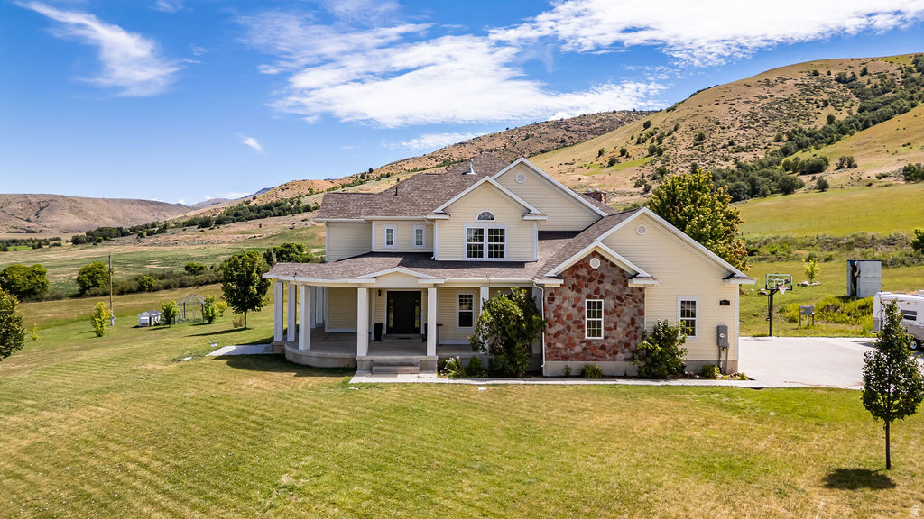 MAPLE LEAF ESTATES - Residential
