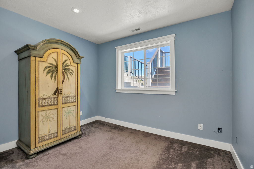 MAPLE LEAF ESTATES - Residential
