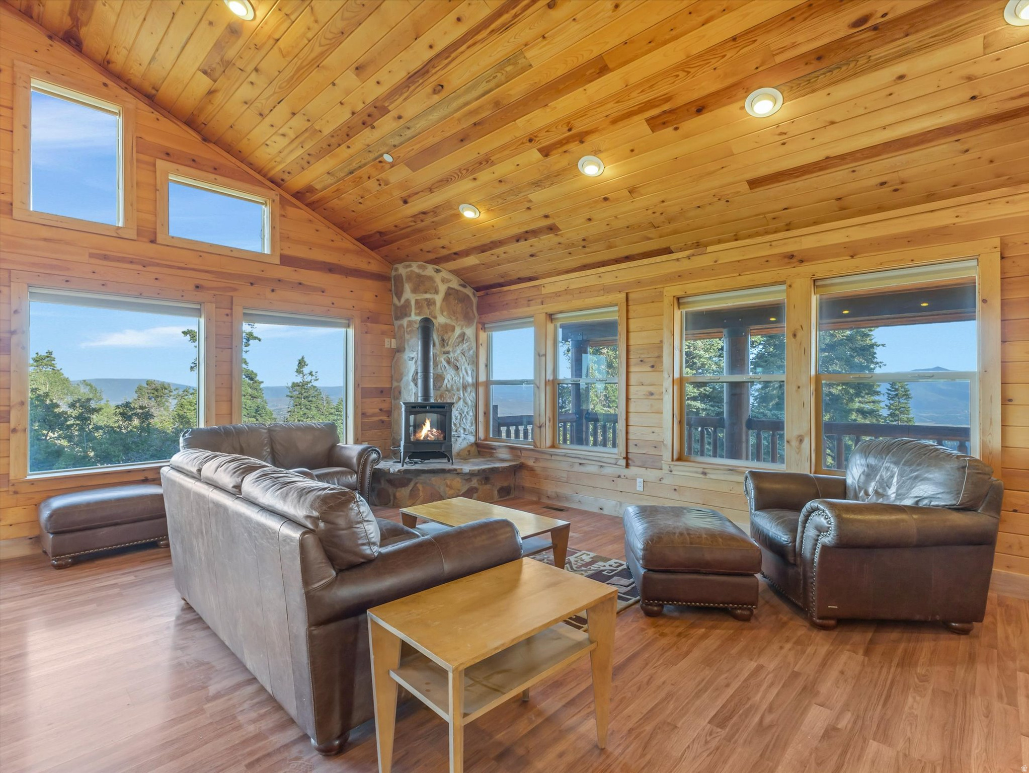 STAGECOACH ESTATES - Residential