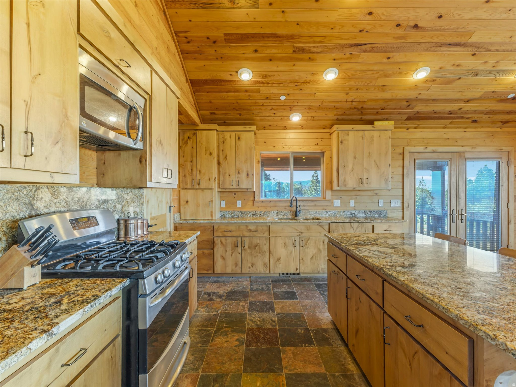 STAGECOACH ESTATES - Residential