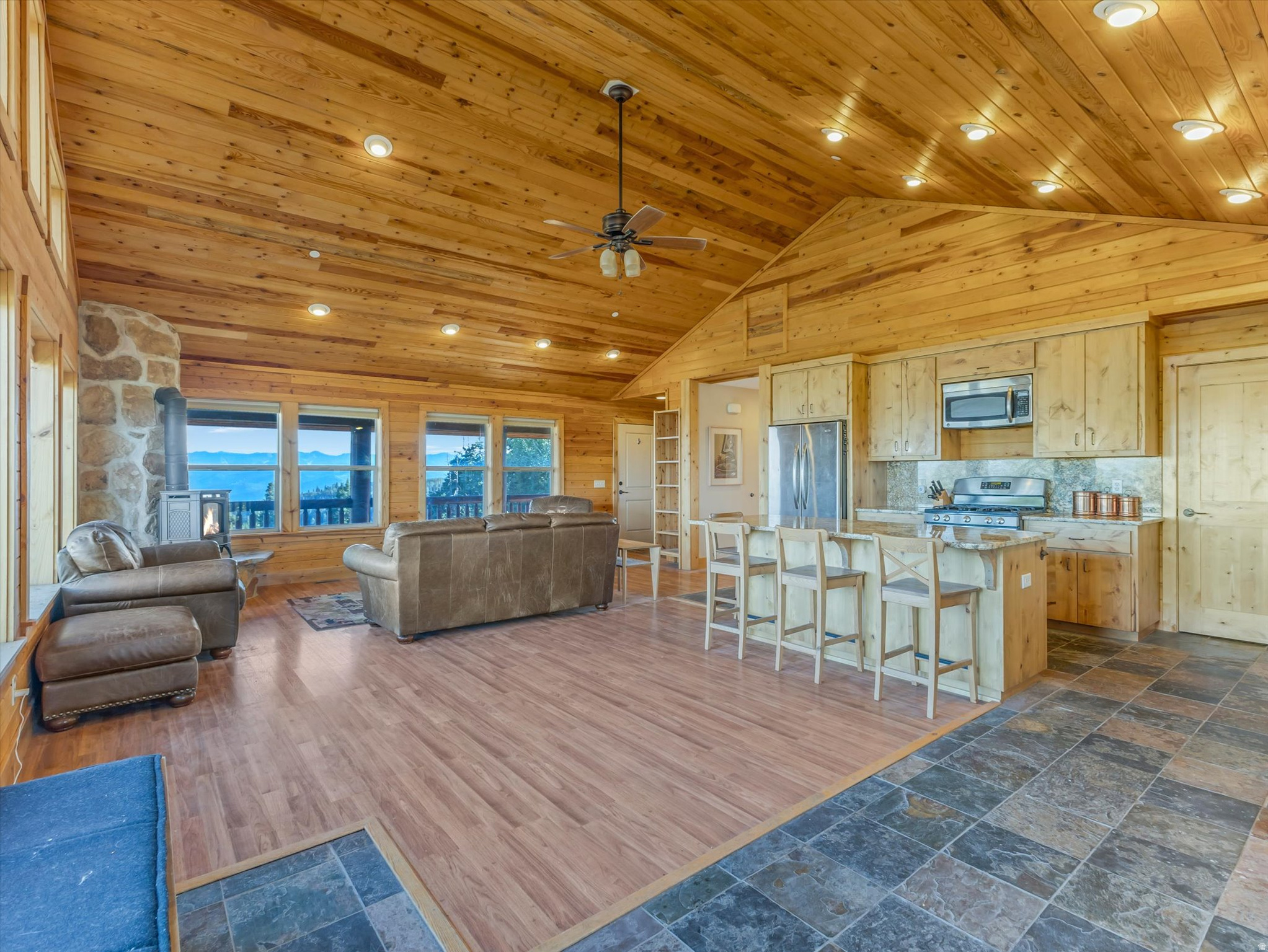 STAGECOACH ESTATES - Residential
