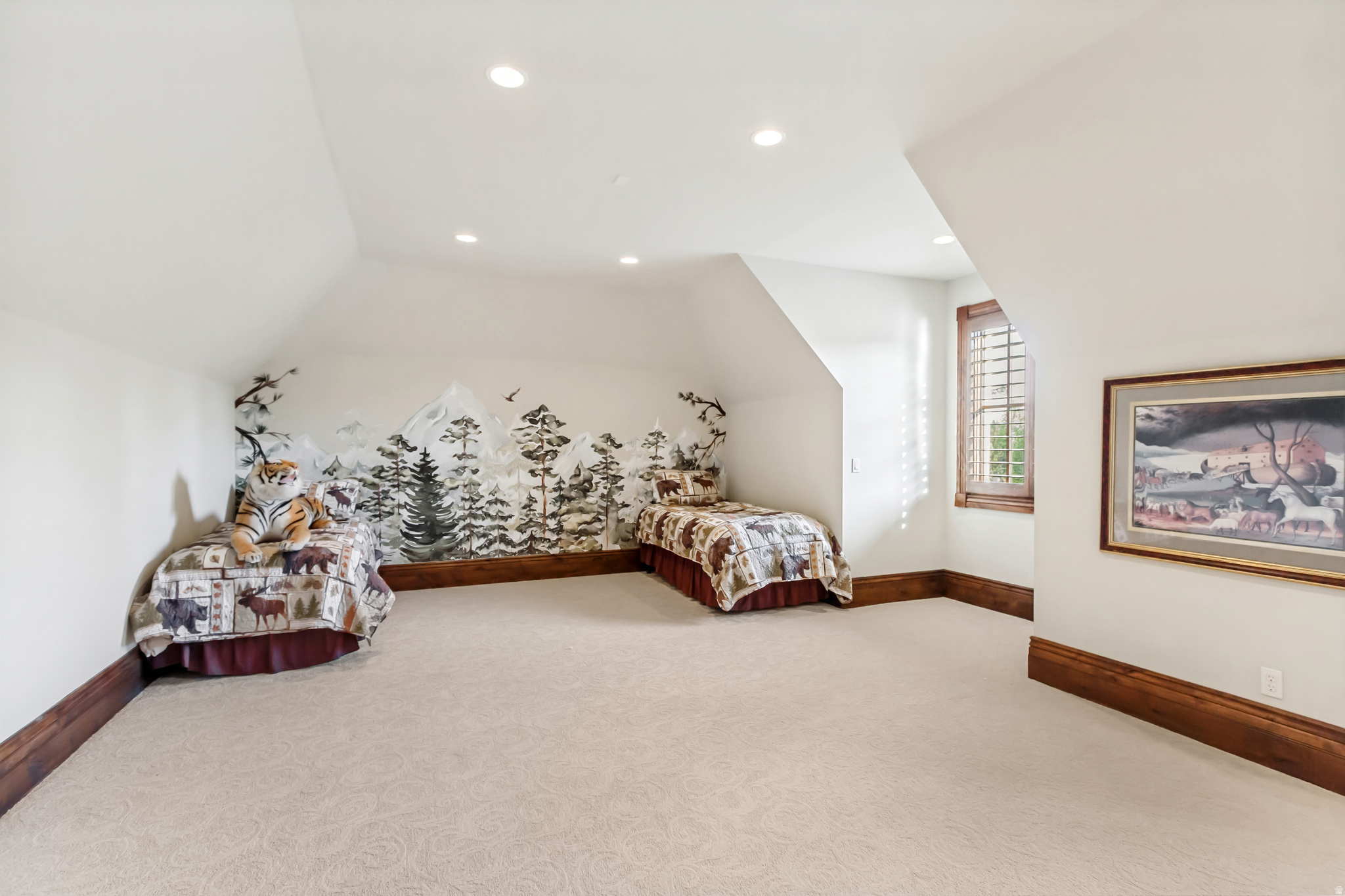 STONE GATE - Residential