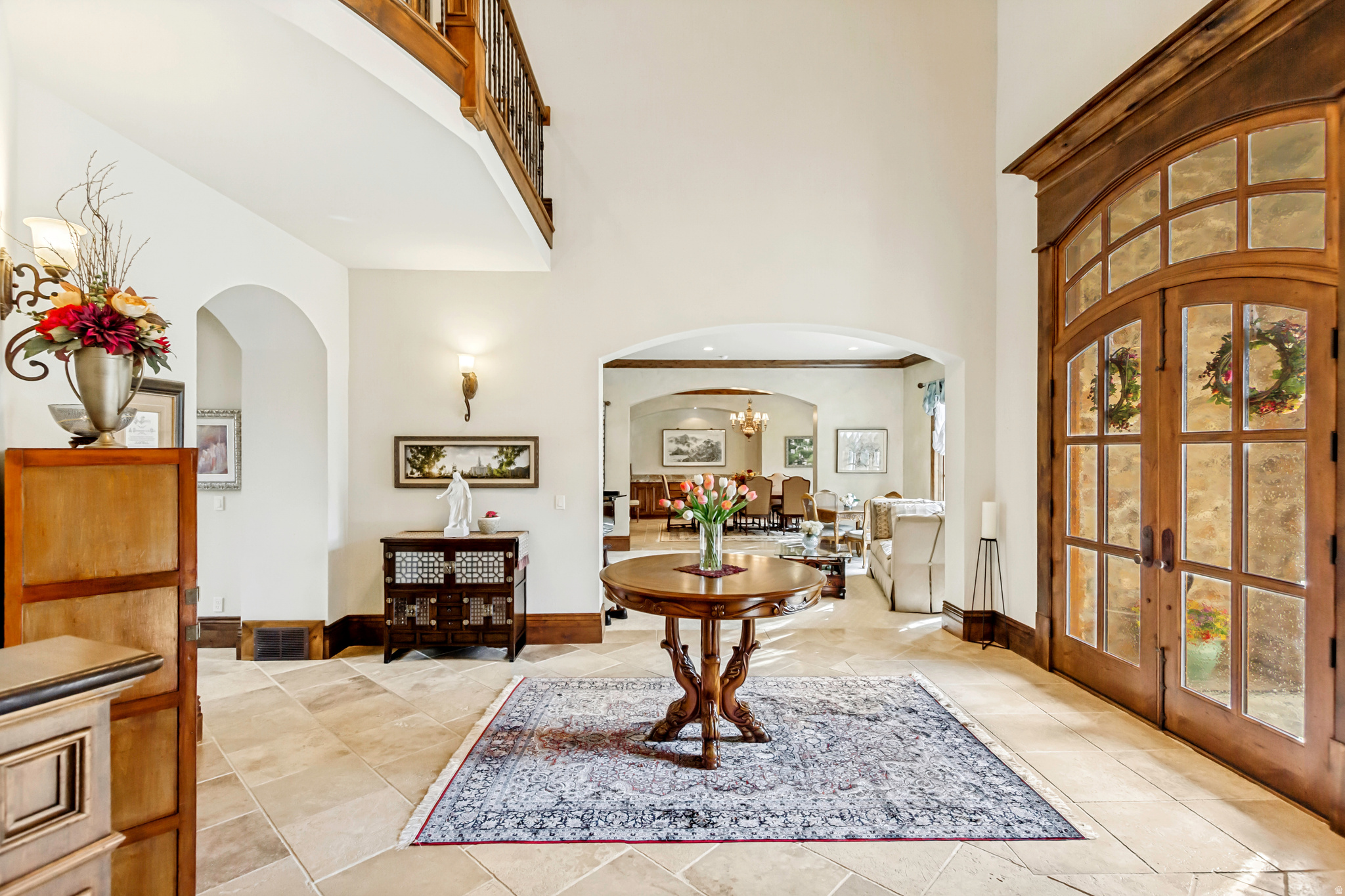 STONE GATE - Residential